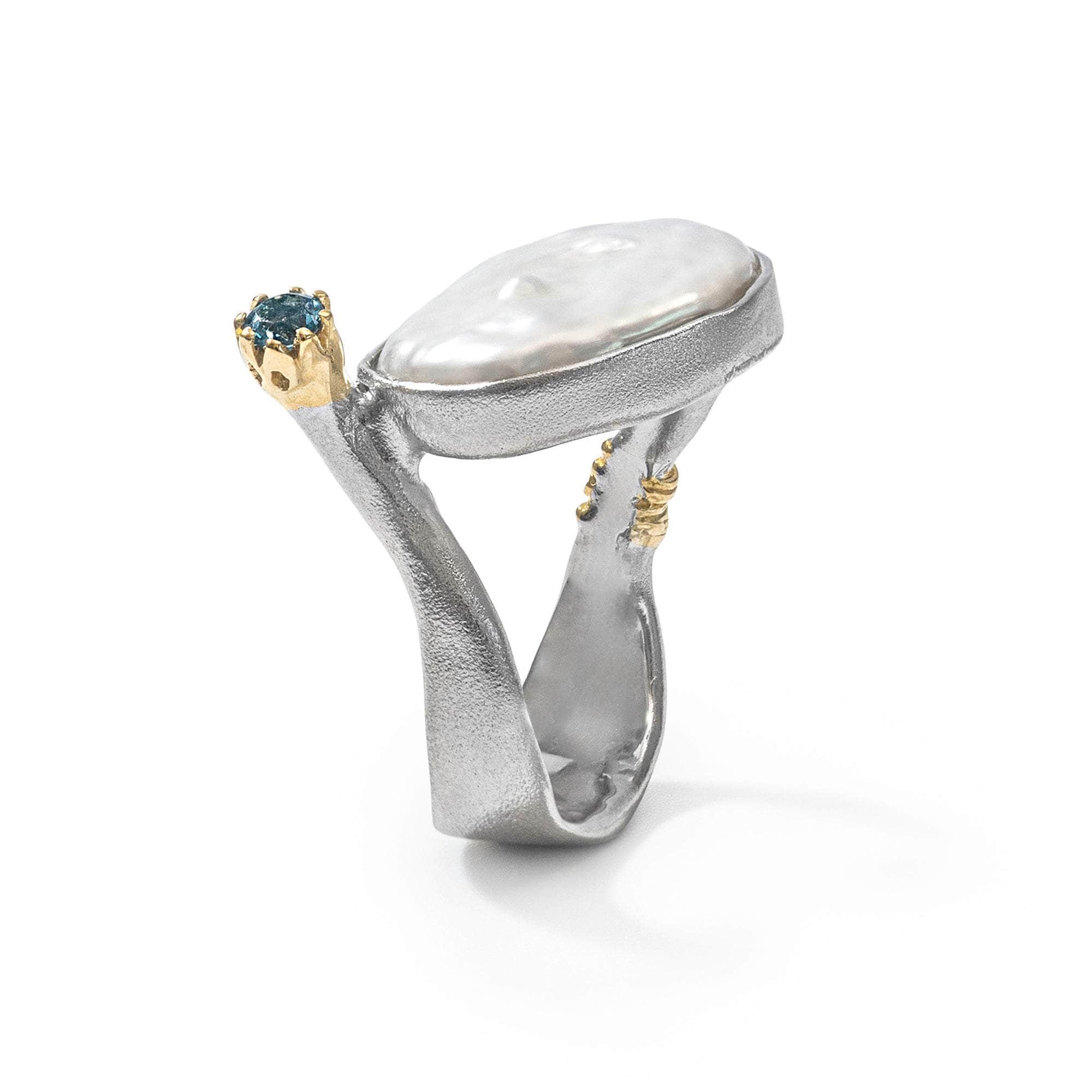 Vit Baroque Pearl and London Blue Topaz Ring (White Rhodium, Gold 18K) GERMAN KABIRSKI