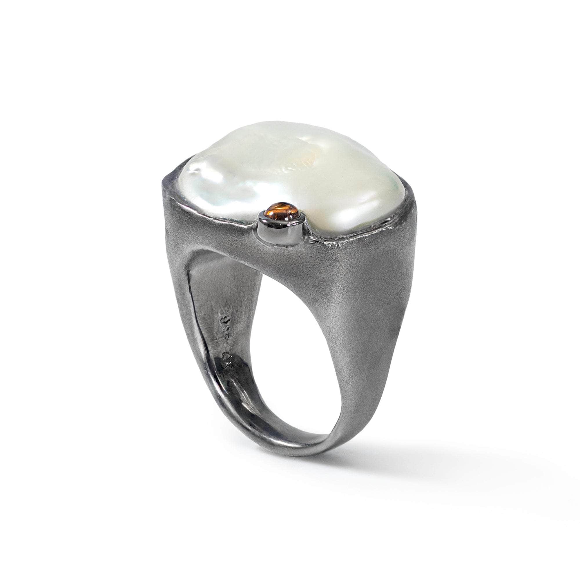 Anomo Baroque Pearl and Orange Sapphire Ring (Black Ruthenium) GERMAN KABIRSKI