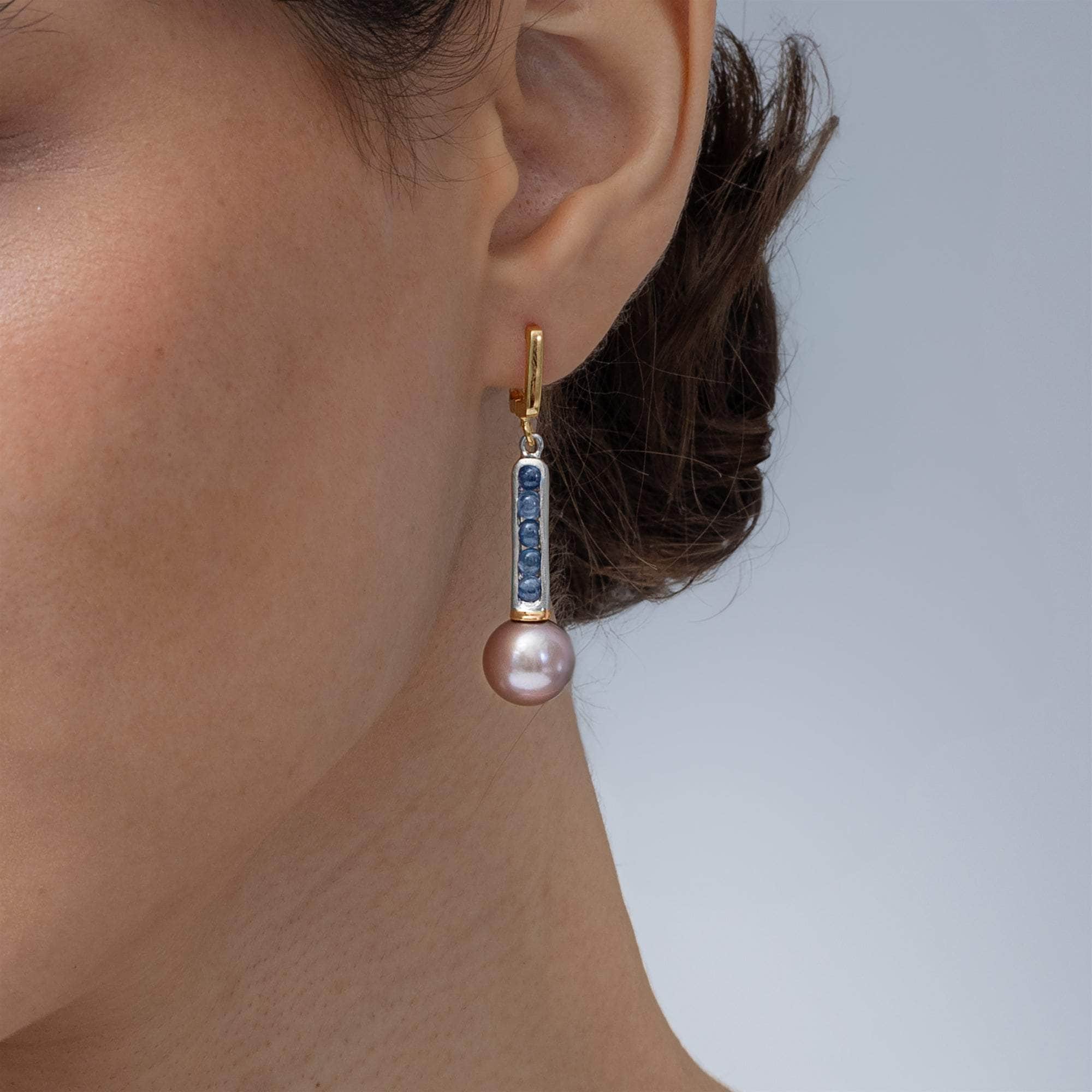 Suddha Pearl and Blue Sapphire Earrings (White Rhodium, Gold 18K) GERMAN KABIRSKI