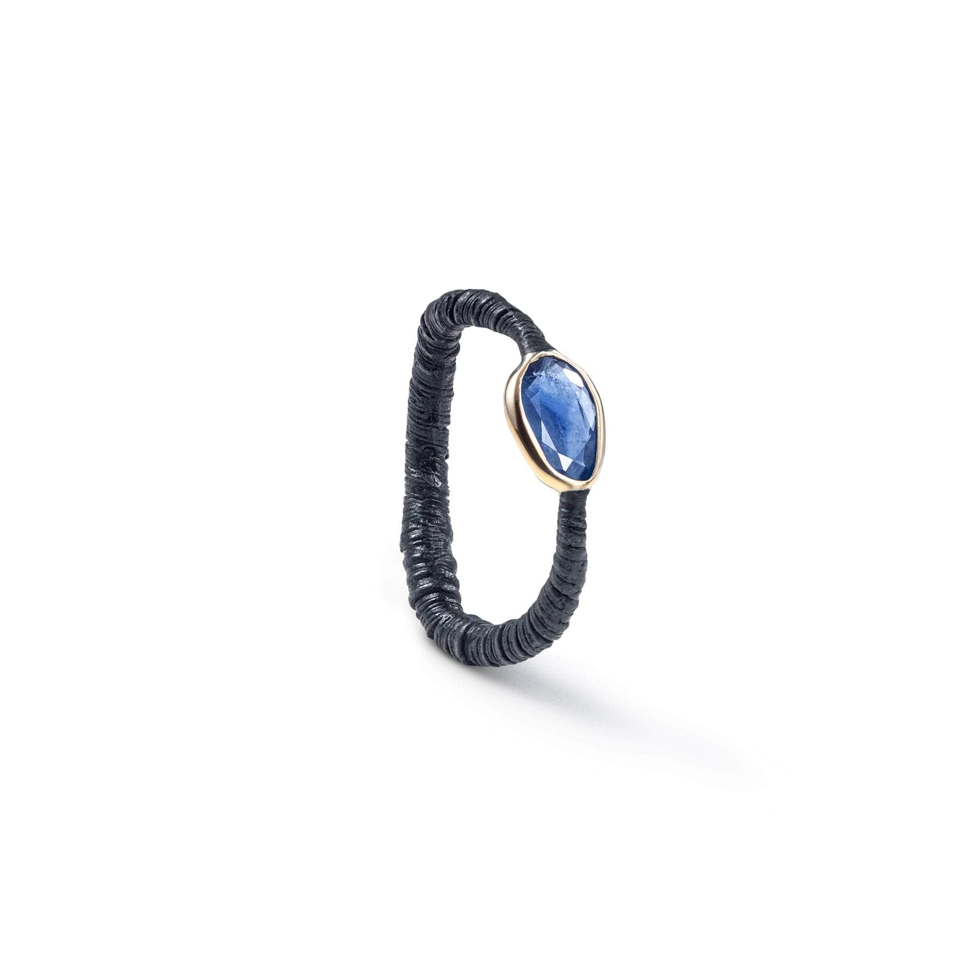 Musta Rough Blue Sapphire  Ring (Black Anthracite) GERMAN KABIRSKI