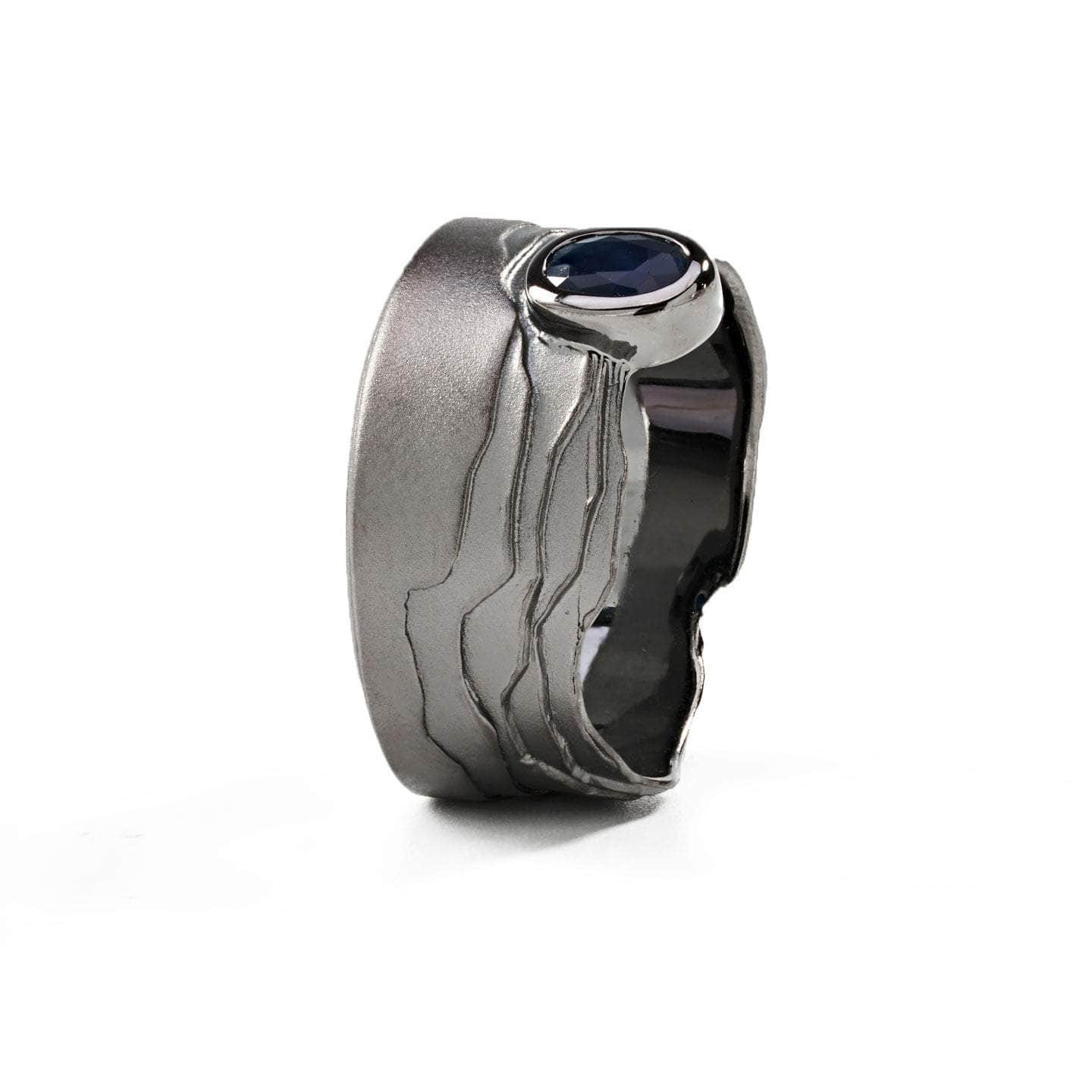 Edorr Blue Sapphire Ring GERMAN KABIRSKI