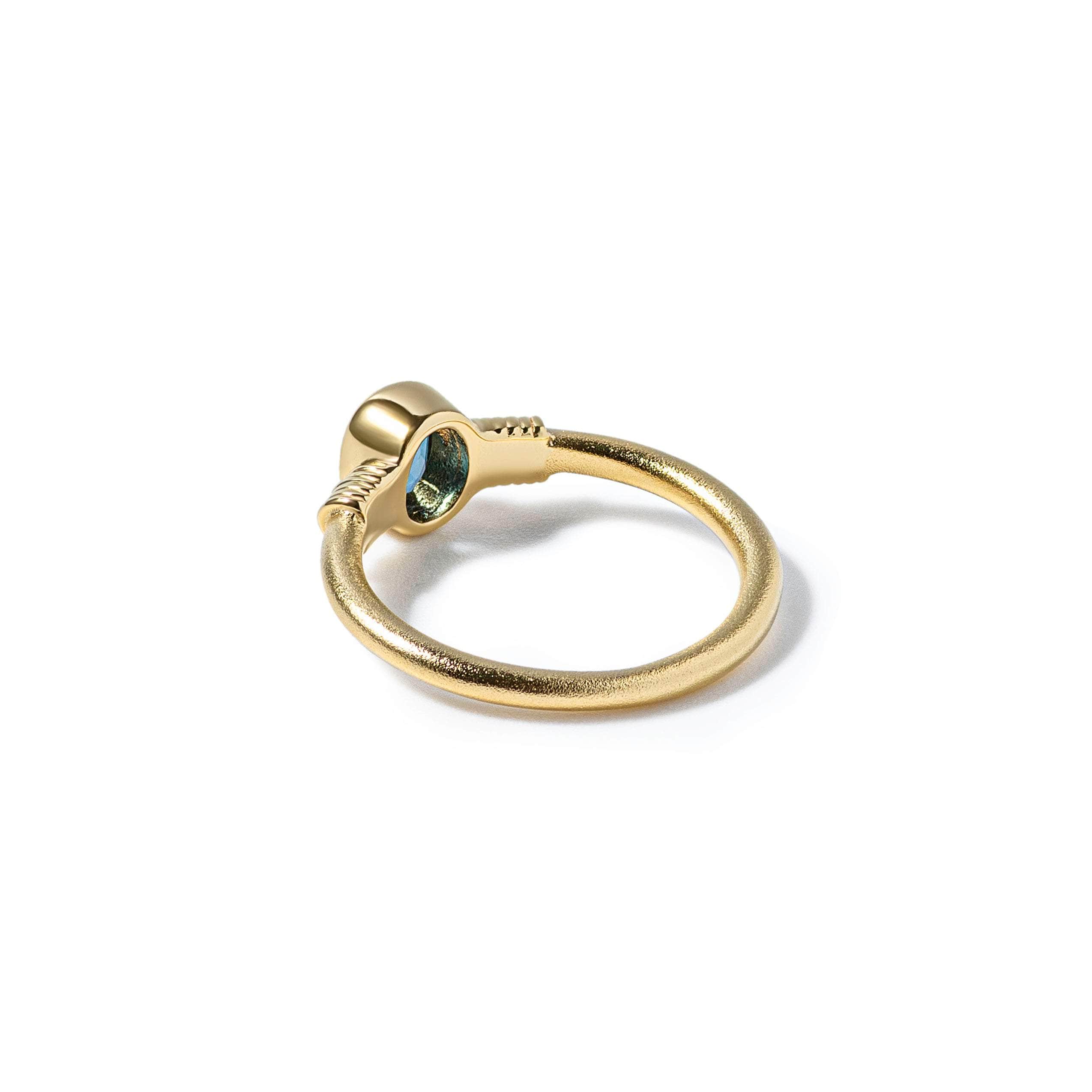 Edor London Blue Topaz Ring (Gold 18K) GERMAN KABIRSKI