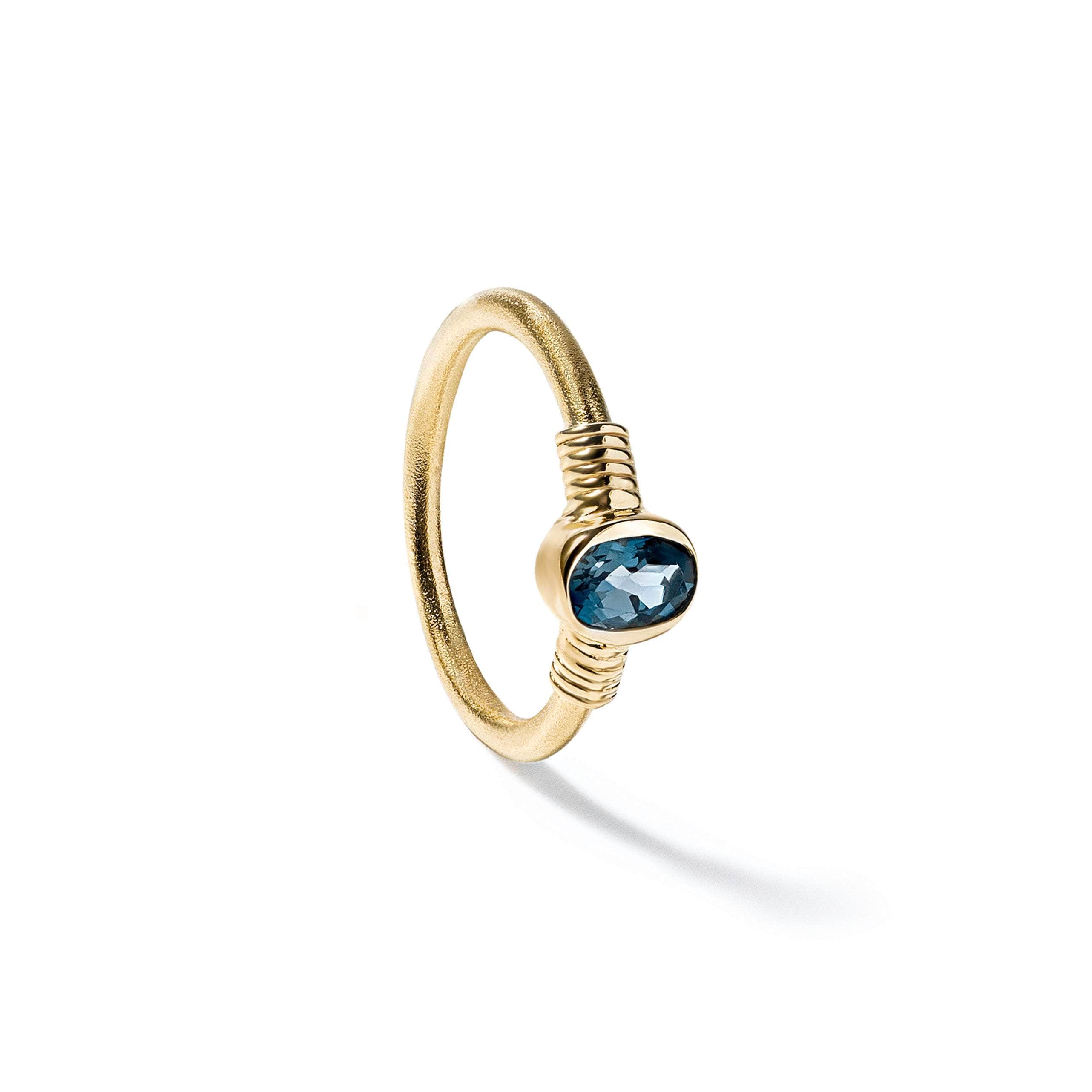 Edor London Blue Topaz Ring (Gold 18K) GERMAN KABIRSKI