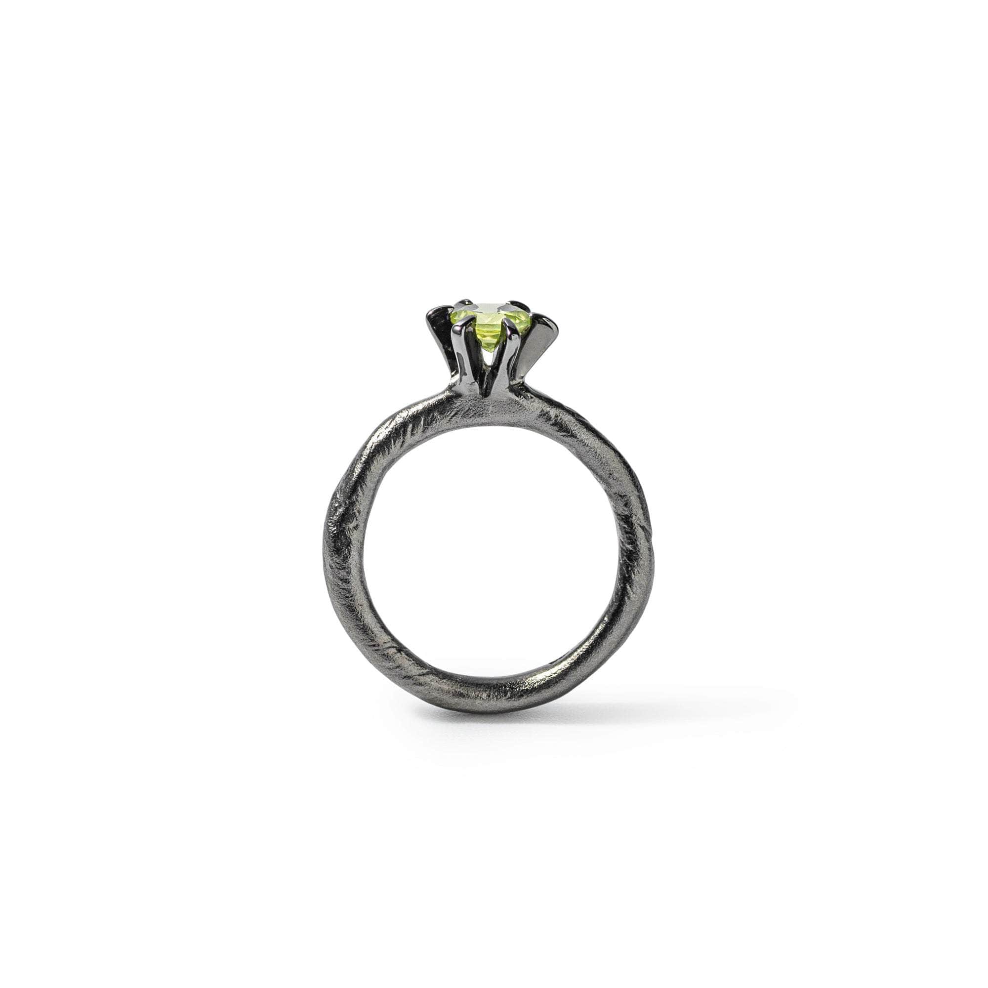 Zei Peridot Ring (Black Ruthenium) GERMAN KABIRSKI