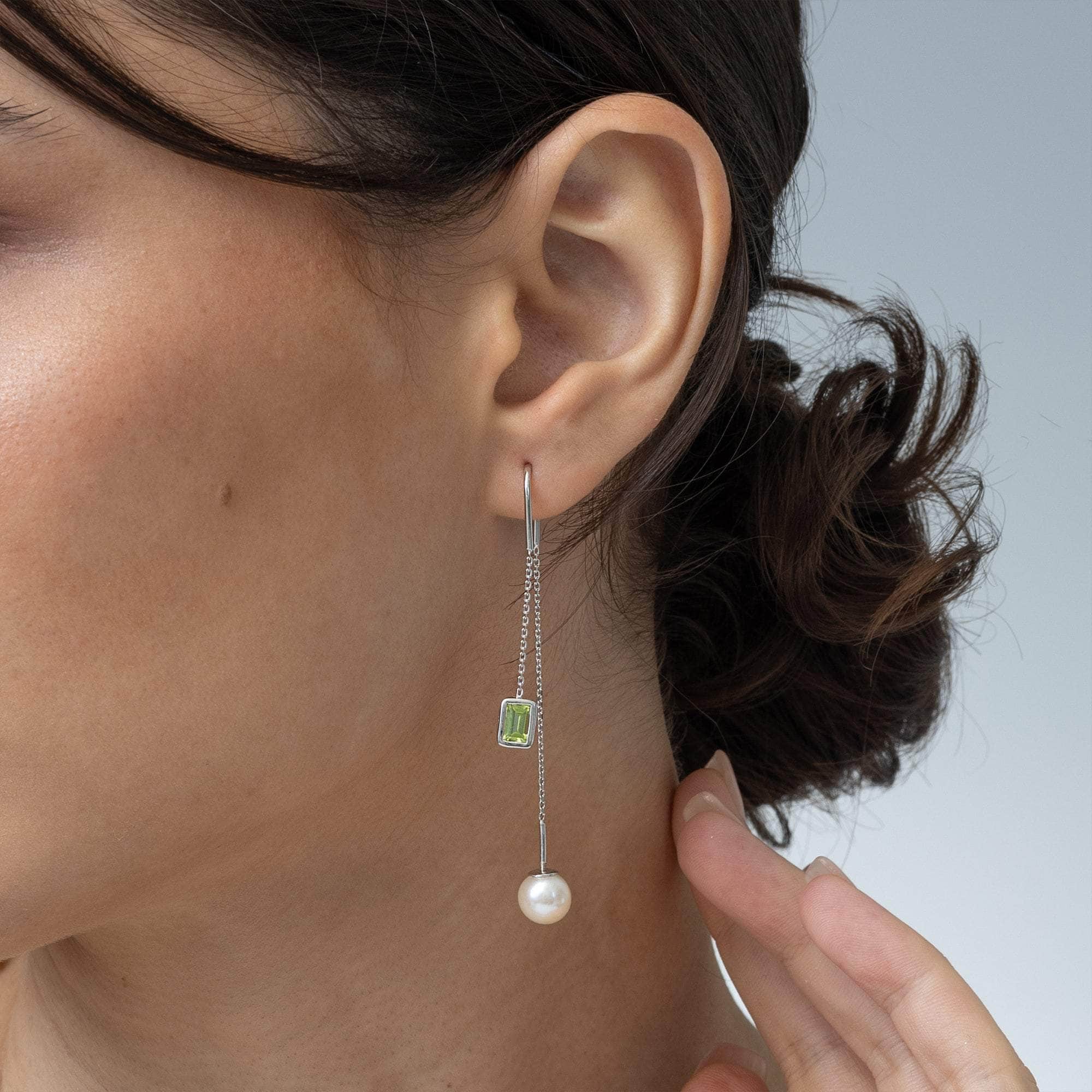 Lyra White Pearl and Peridot Earrings (White Rhodium) GERMAN KABIRSKI