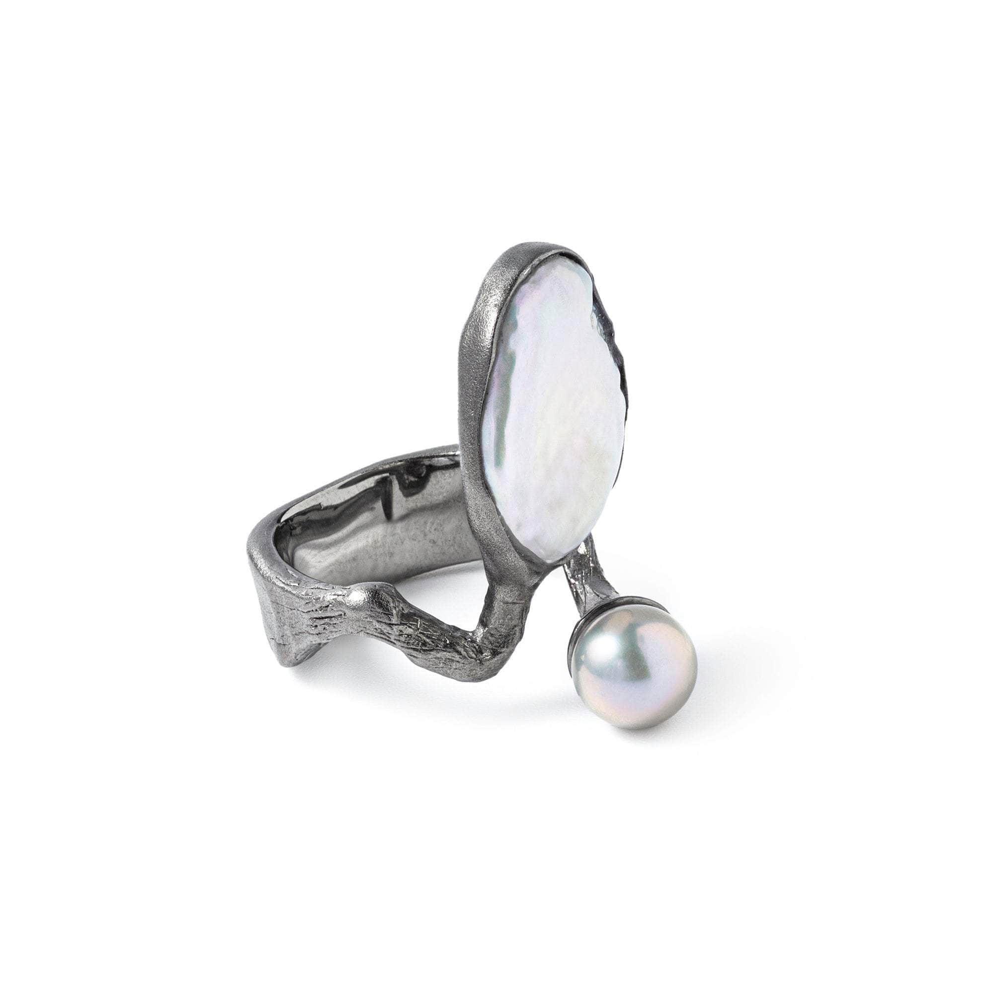 Albah Baroque Pearl and White Pearl Ring (Black Rhodium) GERMAN KABIRSKI