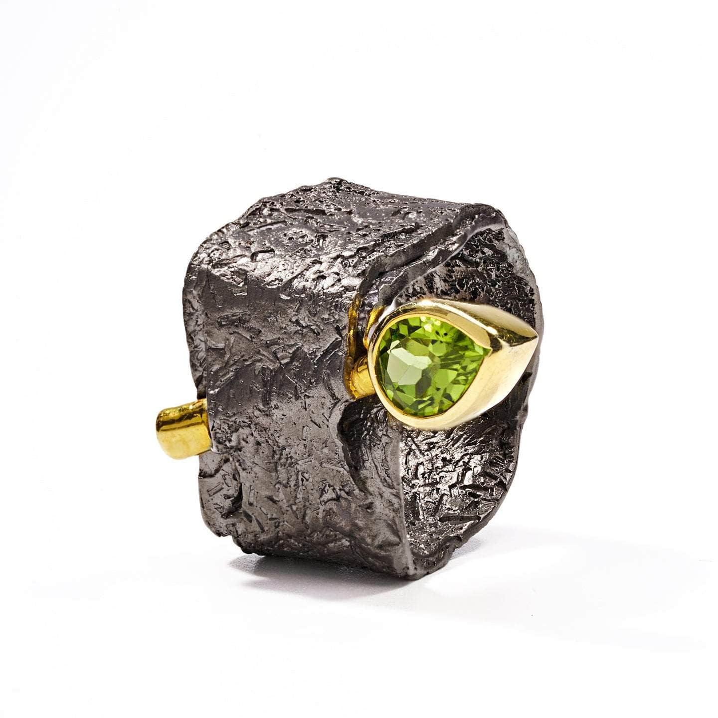 Ammal Peridot Ring GERMAN KABIRSKI