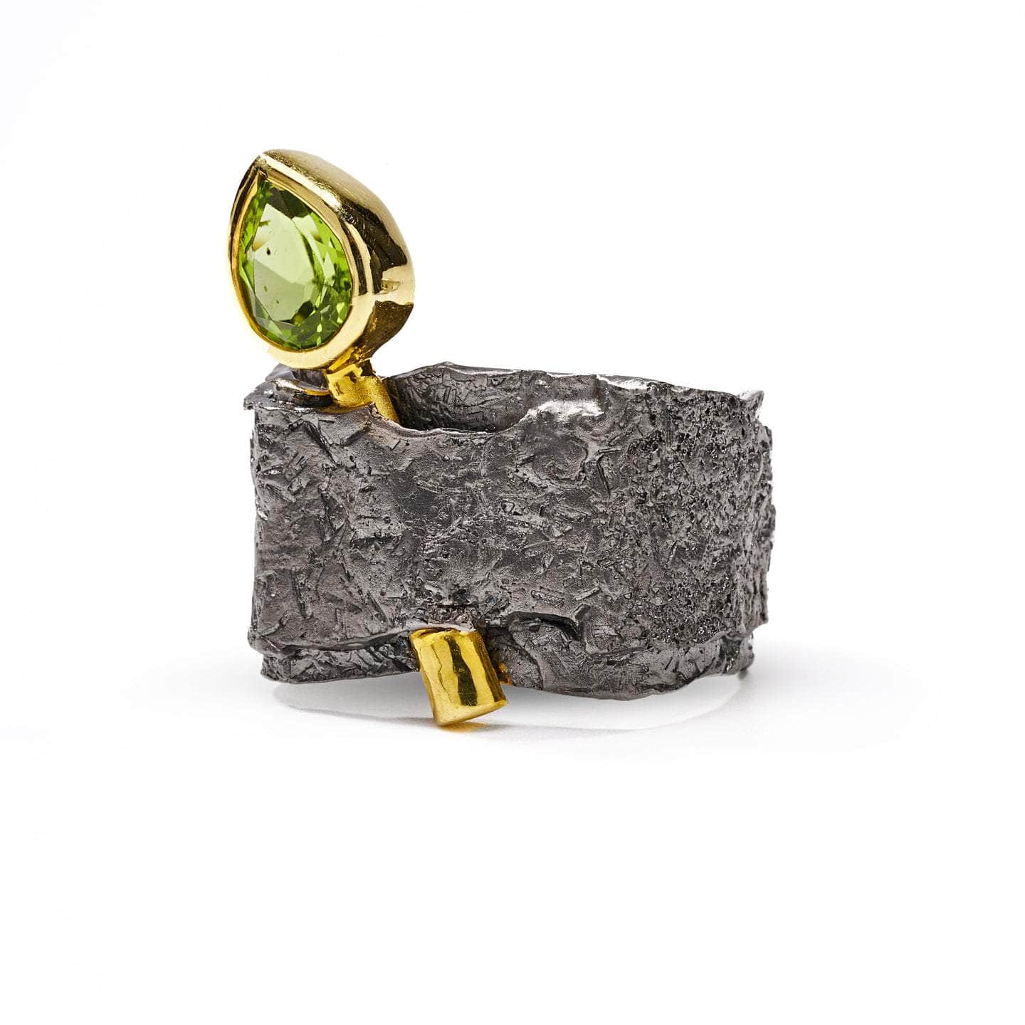 Ammal Peridot Ring GERMAN KABIRSKI