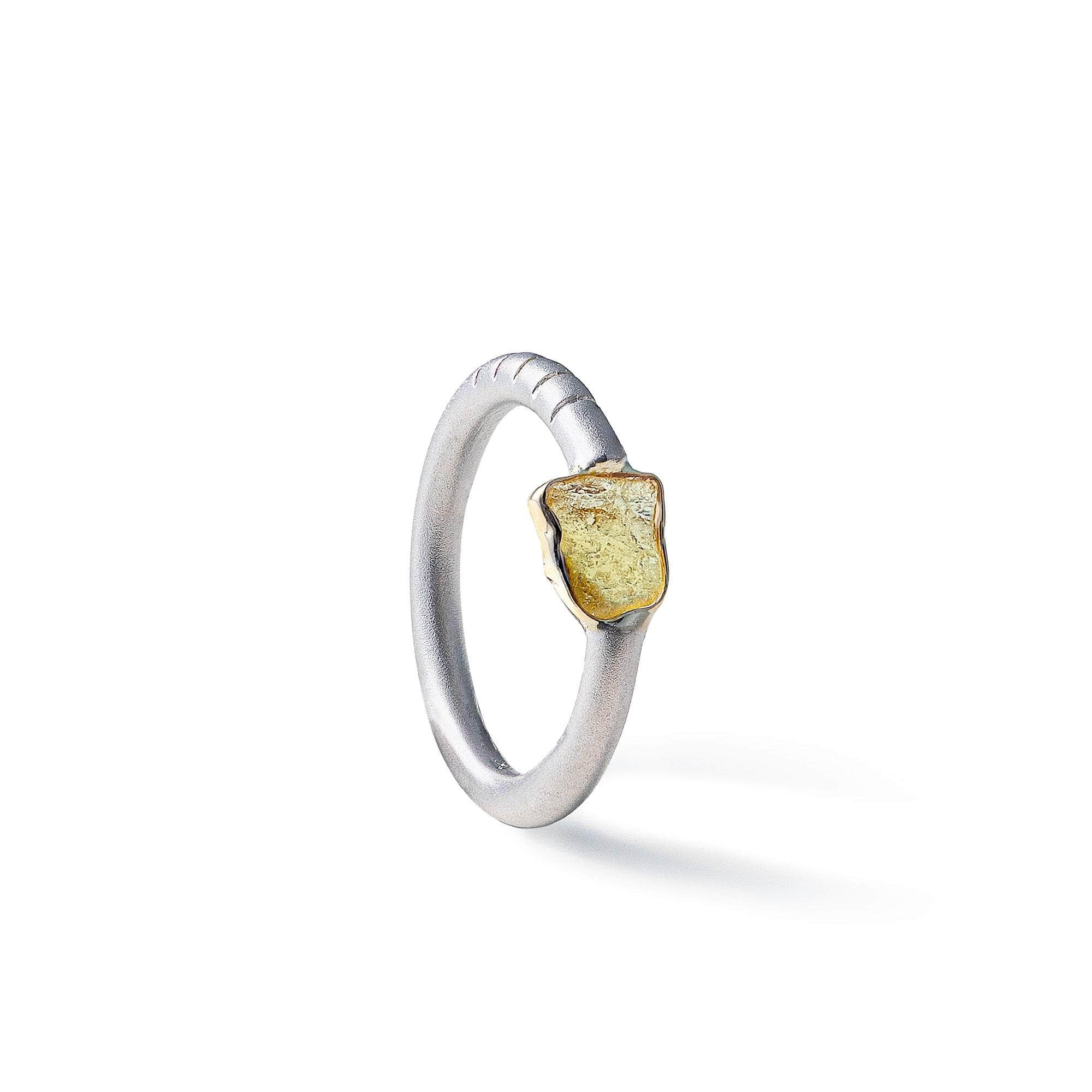 Aspa Rough Yellow Sapphire Ring (White Rhodium) GERMAN KABIRSKI