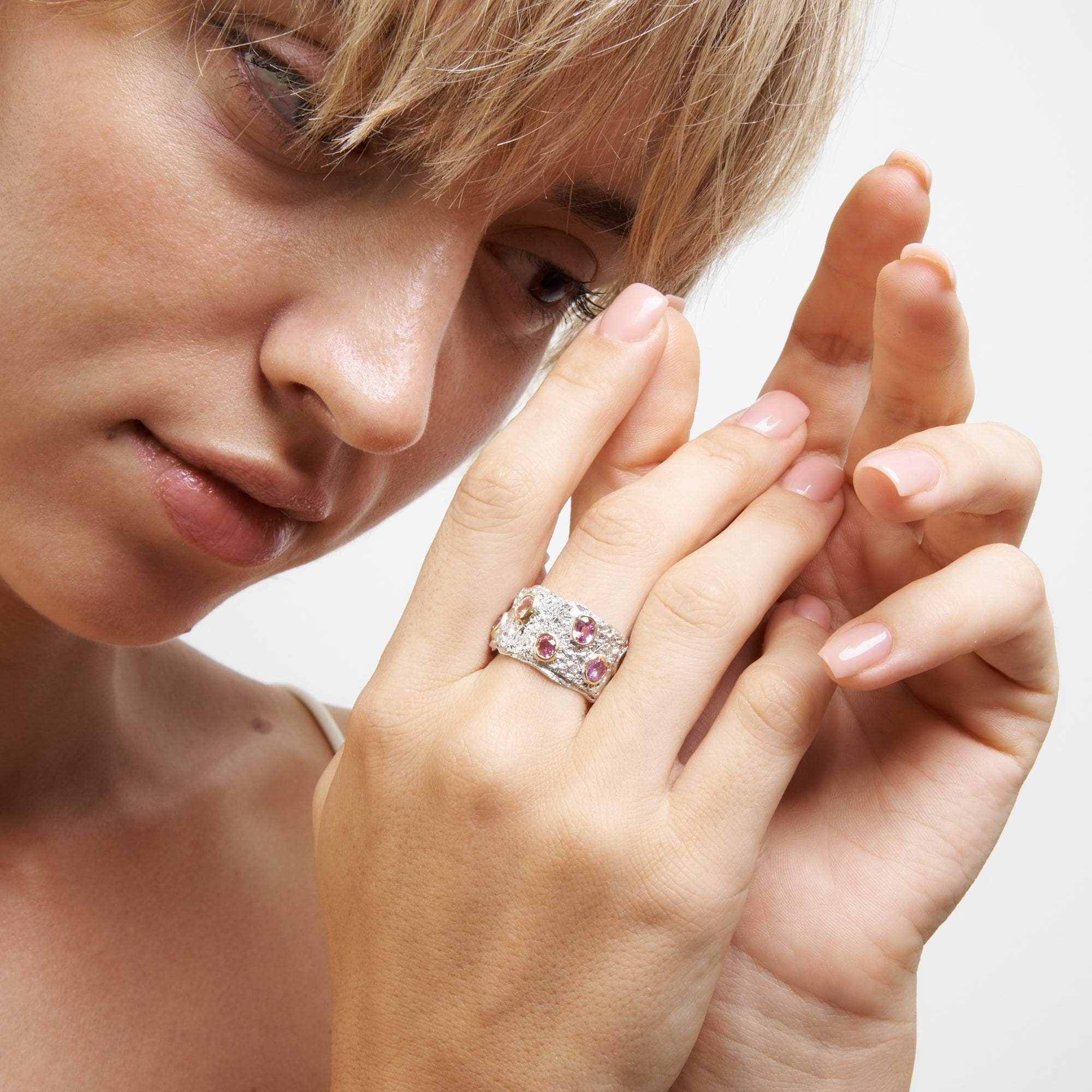 Scala Pink Sapphire Ring GERMAN KABIRSKI