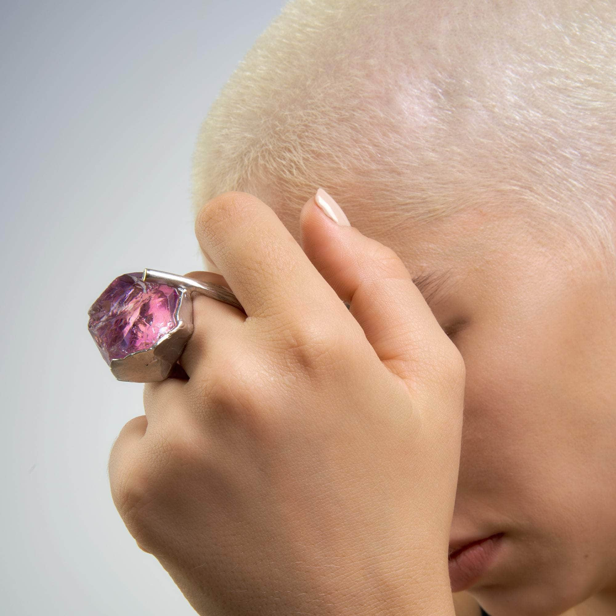 Biann Rough Amethyst and Peridot Ring GERMAN KABIRSKI