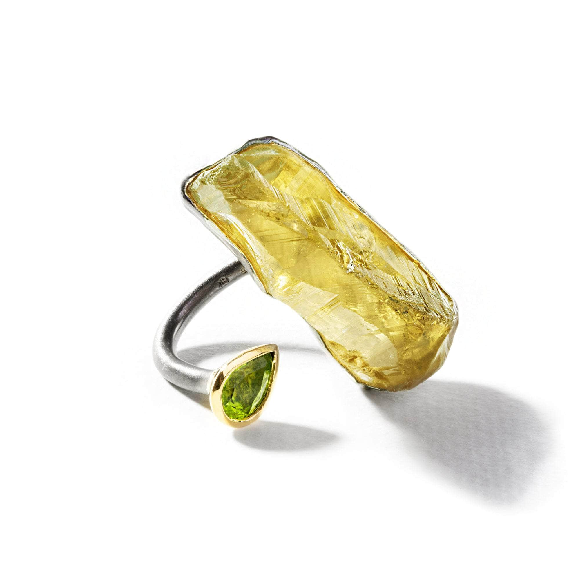 Korinna Rough Lemon Quartz and Peridot Ring GERMAN KABIRSKI