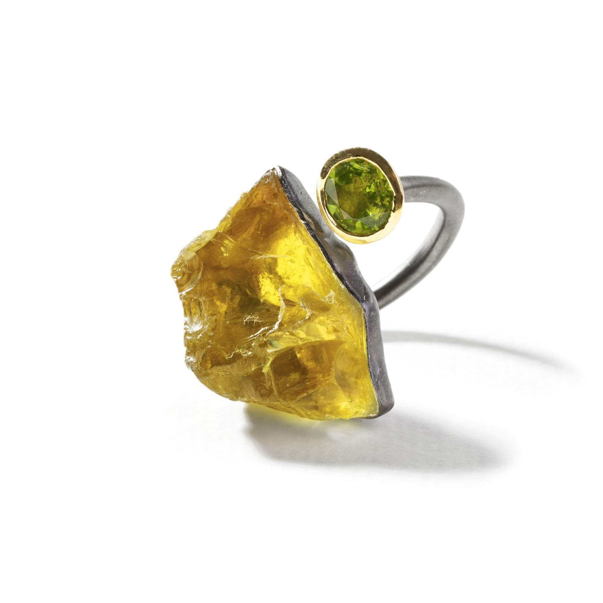 Eutope Rough Lemon Quartz and Peridot Ring GERMAN KABIRSKI