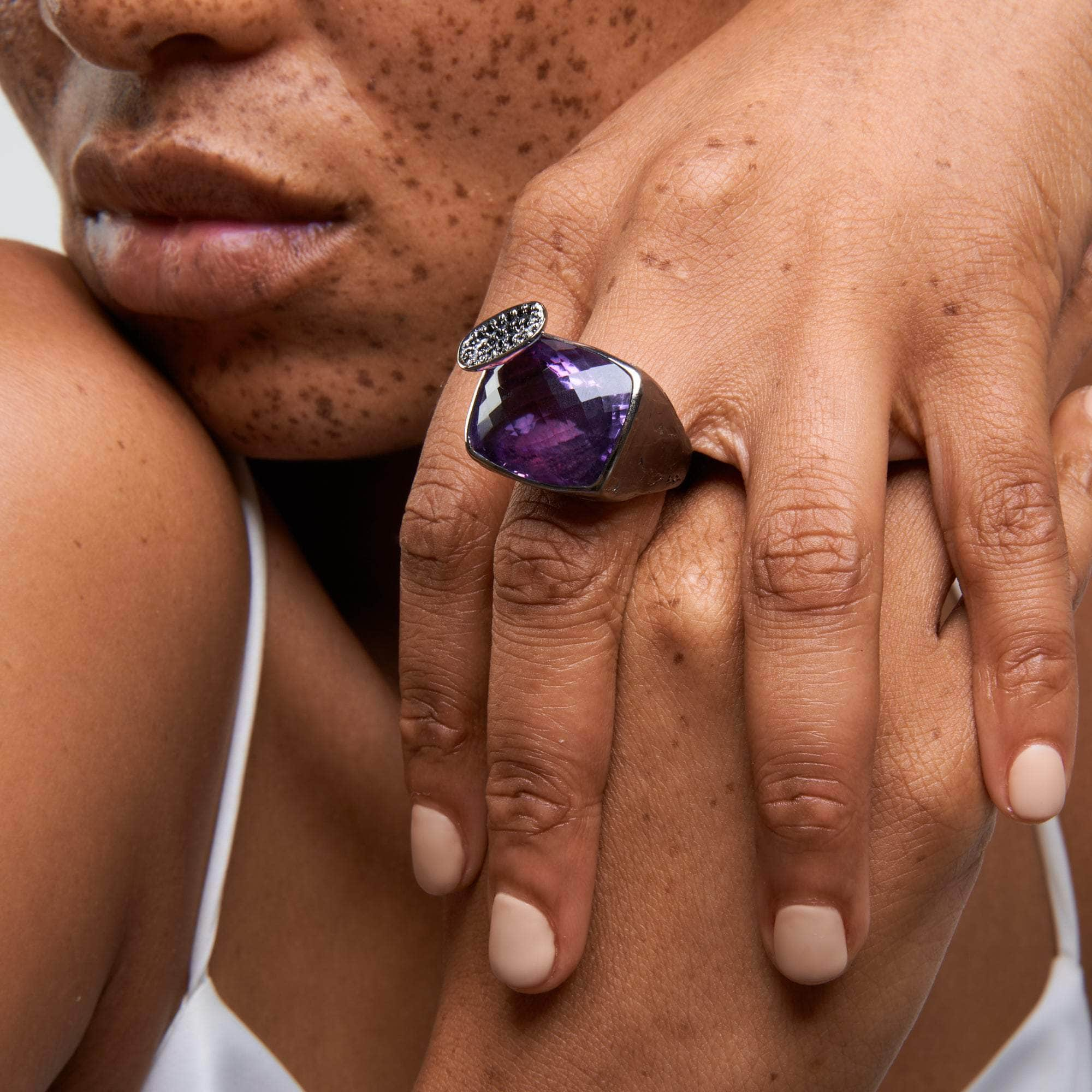 Fios Amethyst and Black Spinel Ring GERMAN KABIRSKI