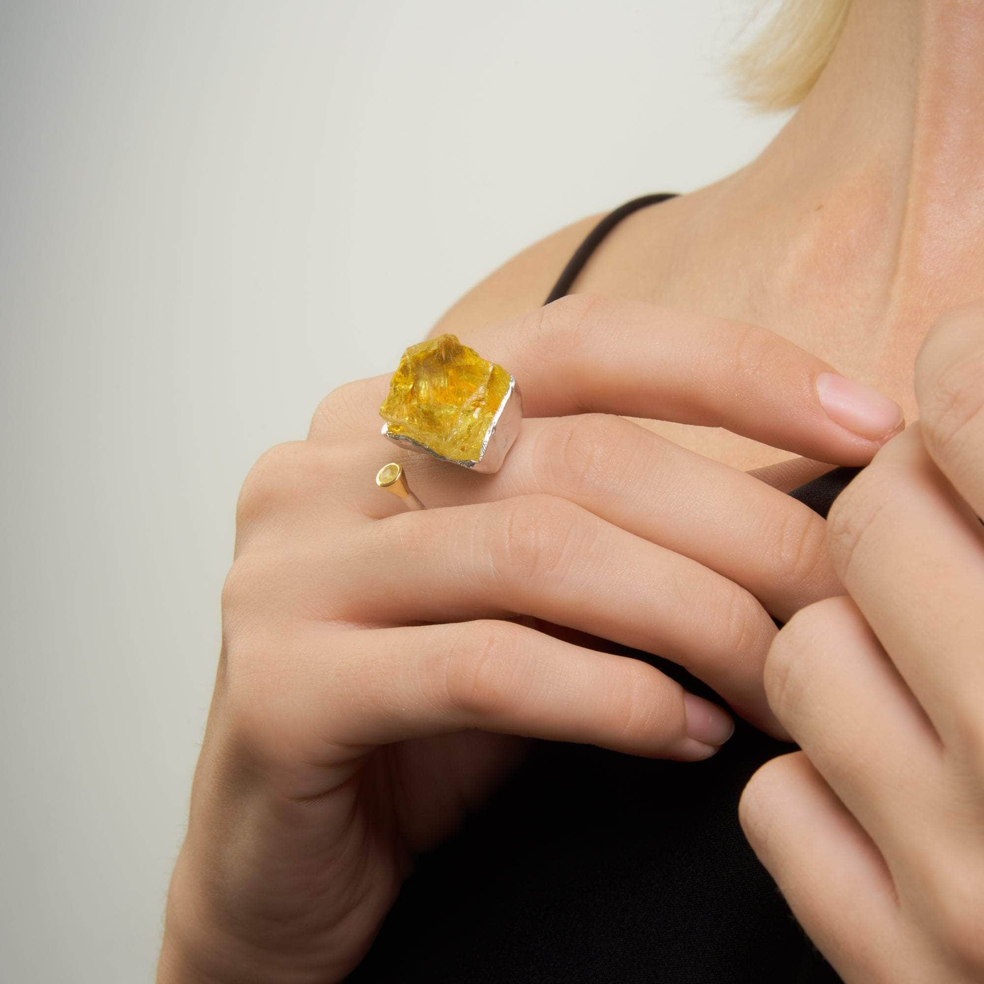 Listo Rough Lemon Quartz and Yellow Sapphire Ring GERMAN KABIRSKI