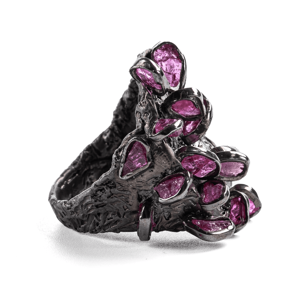 Dire Singular Edition Wide Band Natural Rough Ruby Silver Ring