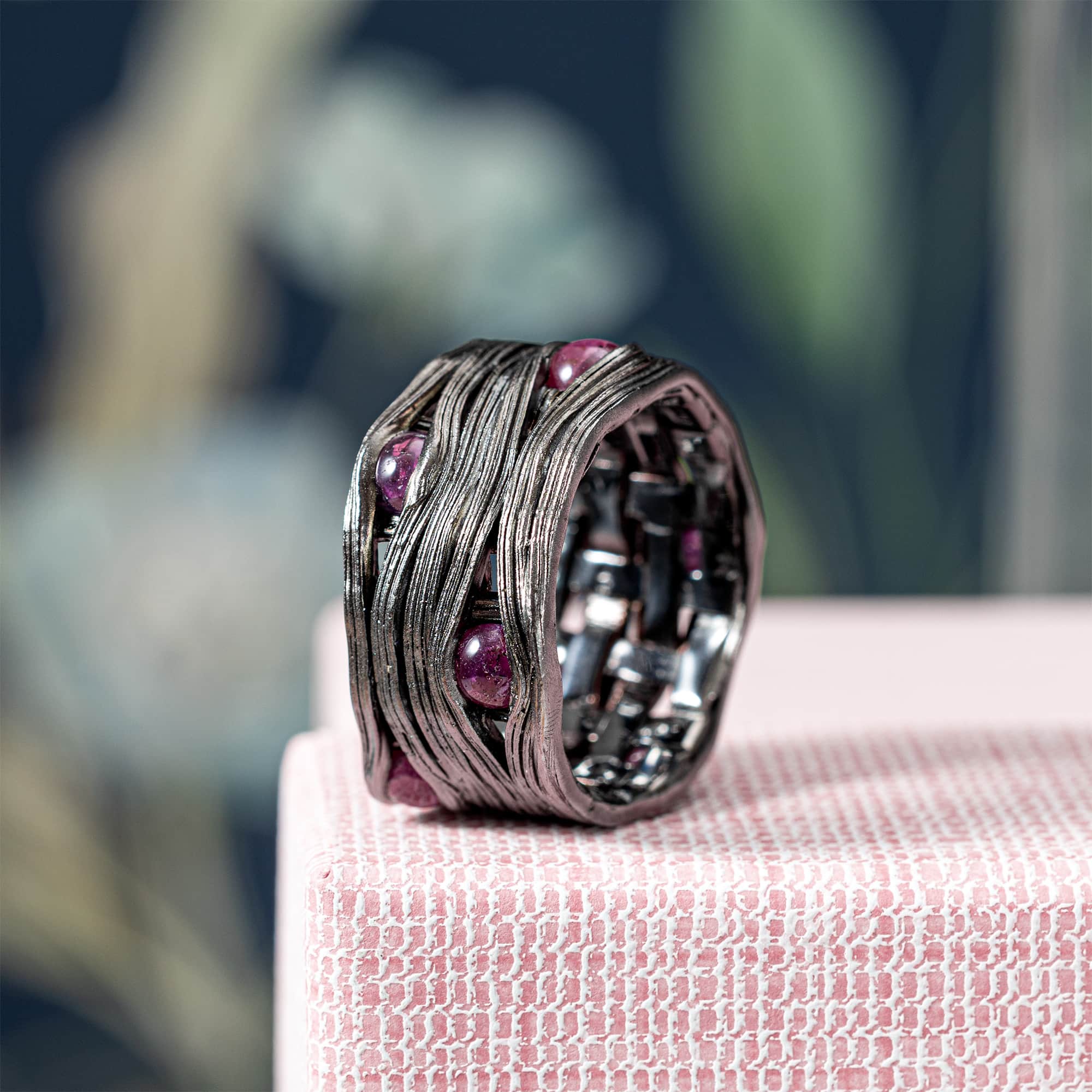 Perun Singular Edition Black Rhodium-Plated Sterling Silver Ring With Natural Rubies