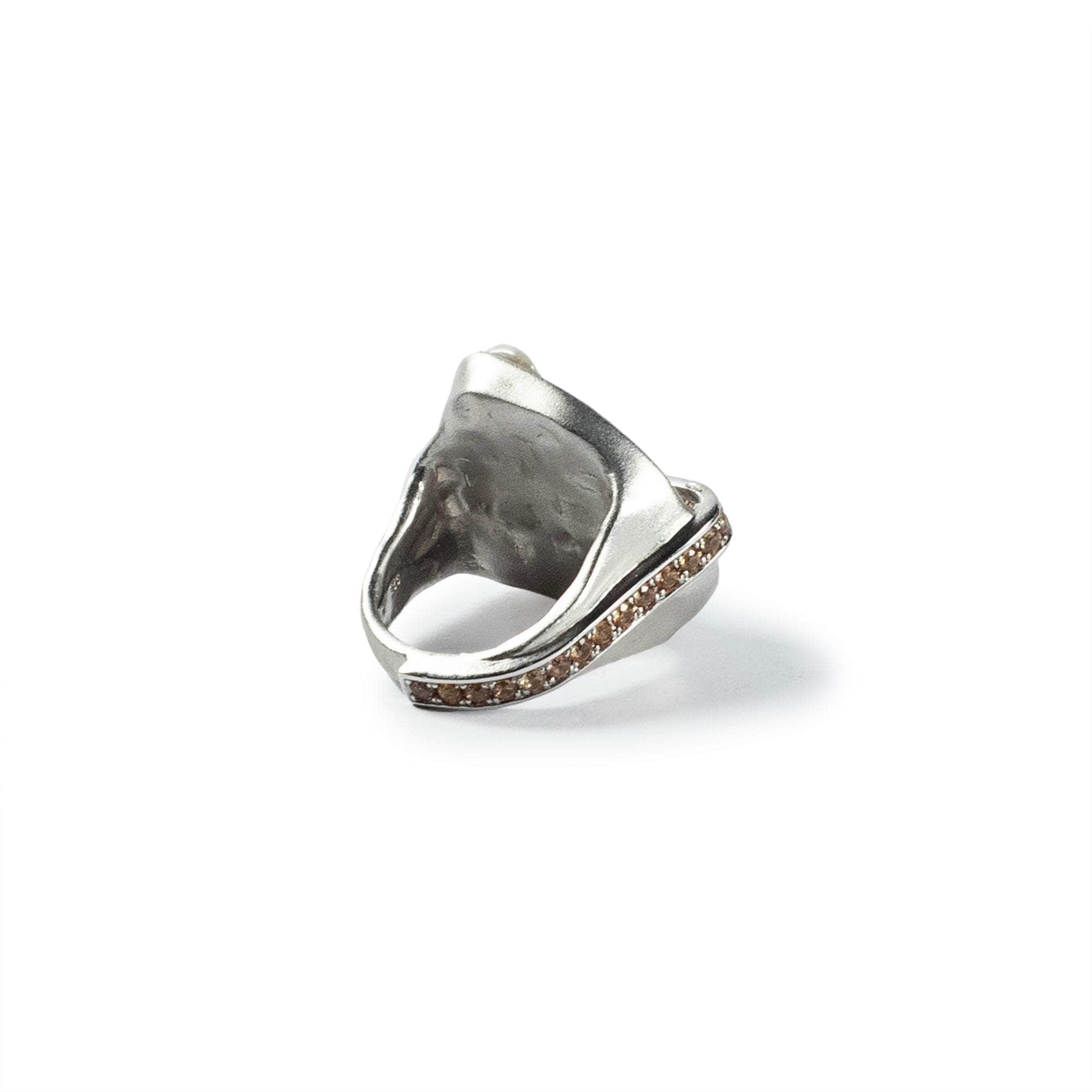 Pualu Pearl and Sapphire Ring