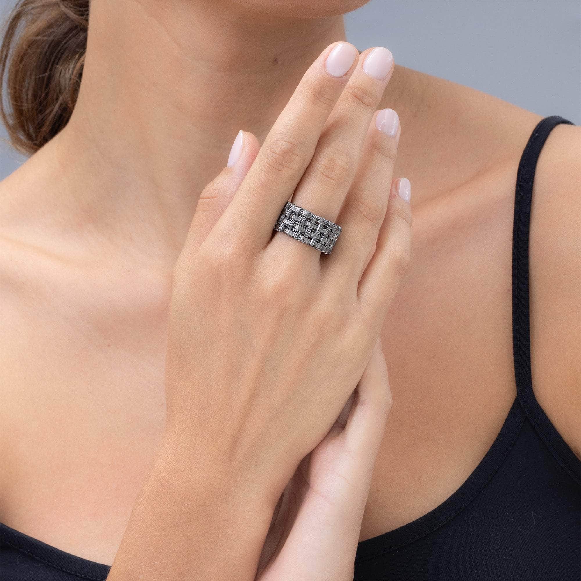 Erie Sapphire Ring