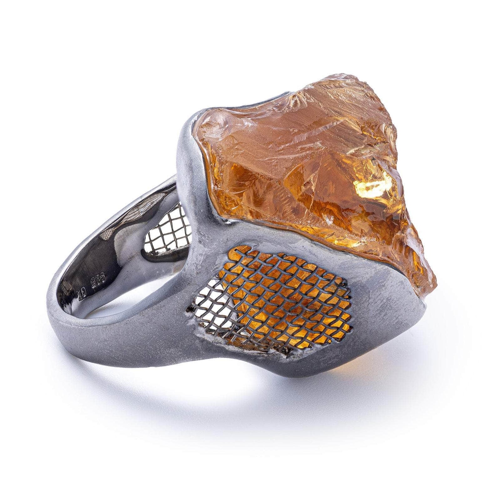 Almaaz Statement Ring with Natural Rough Citrine in 925 Silver & Titanium Mesh