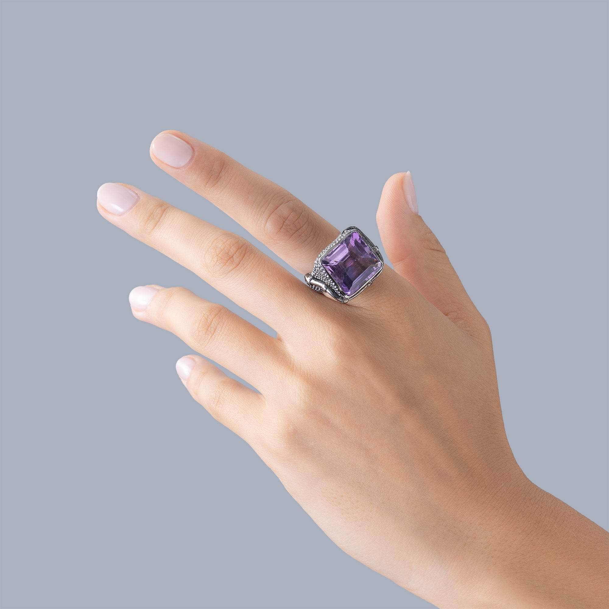 Gomeise Black Silver Ring with Natural Amethyst