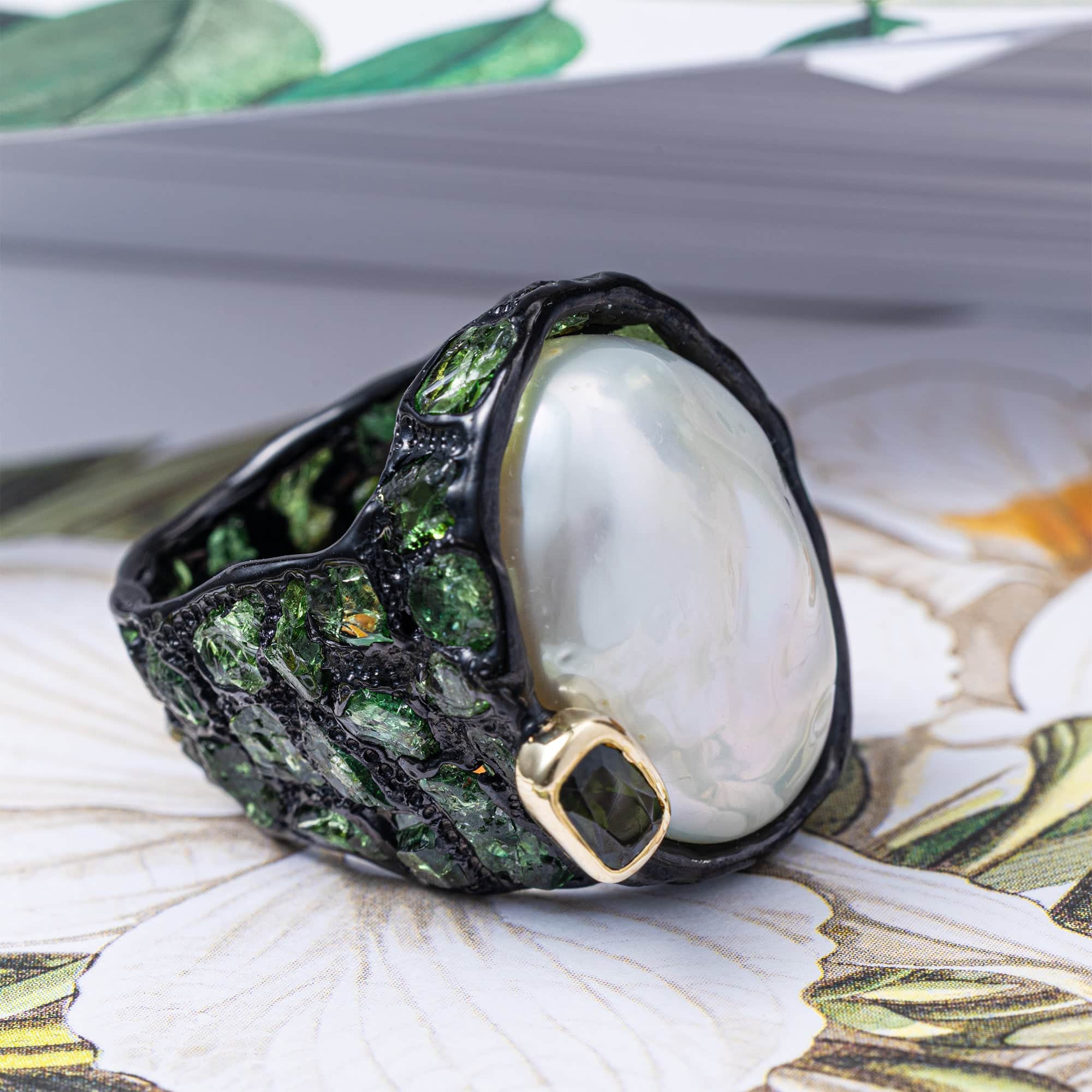 Peitho Singular Ring in Sterling Silver with Baroque Pearl & Chrome Diopside Mosaic