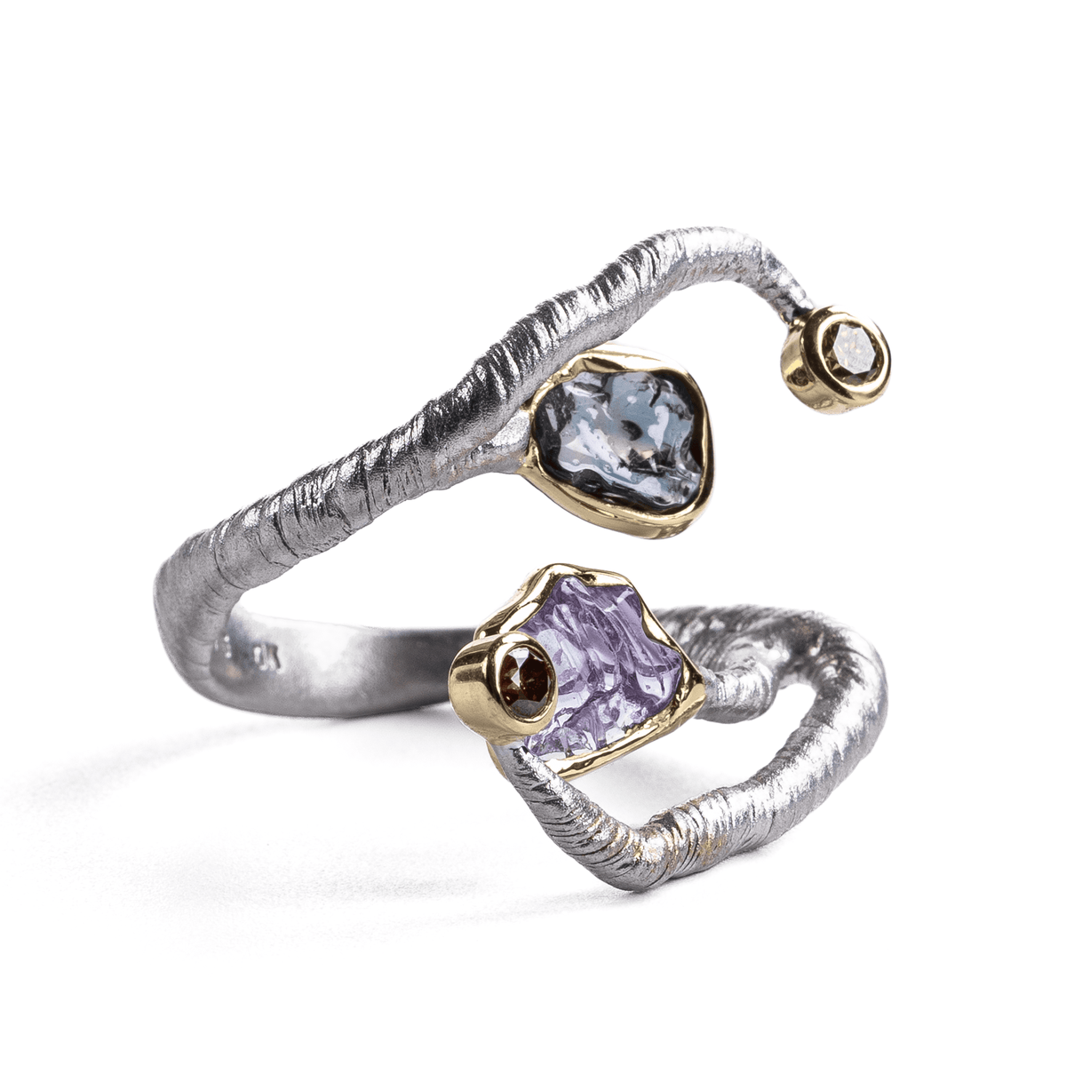 Zohar Singular Edition Organic Shape Natural Mixed Sapphire Silver Ring