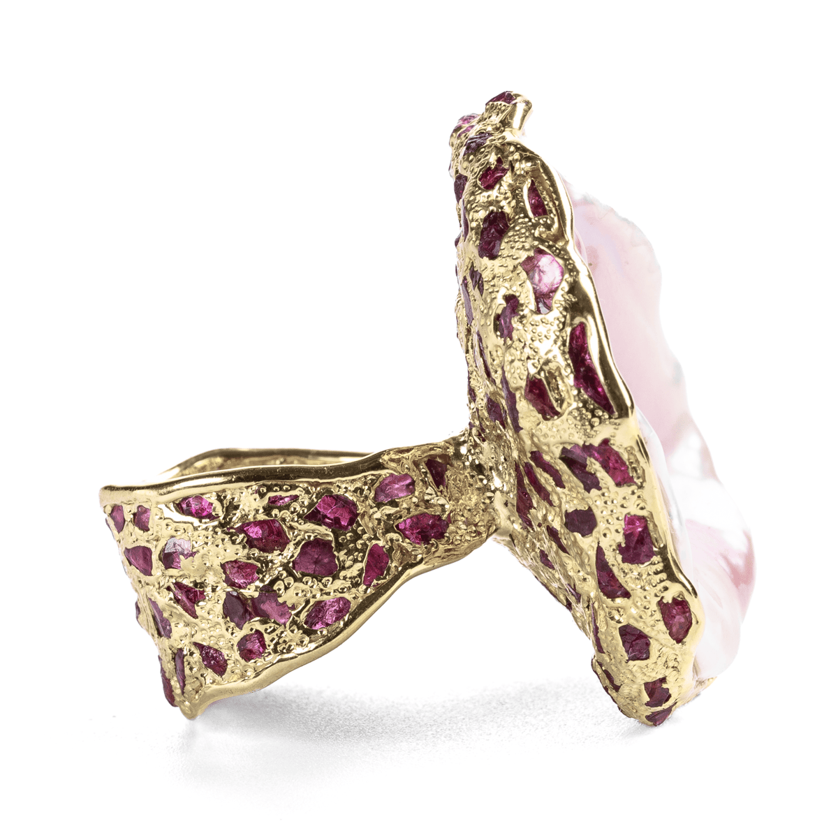 Desher Singular Edition Natural Baroque Pearl & Raw Ruby Silver Ring