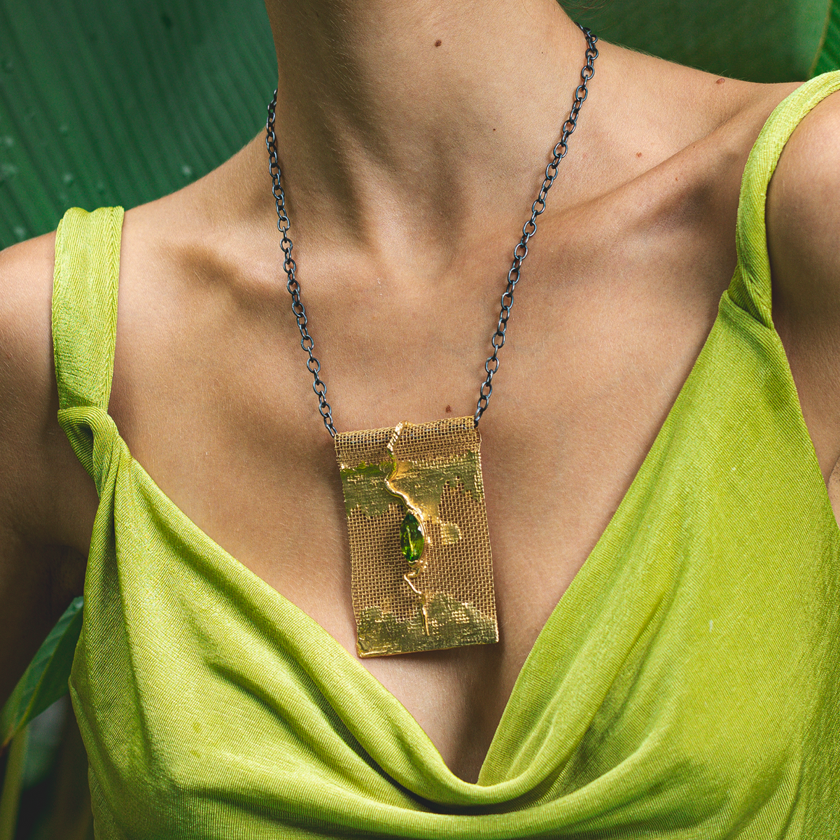 Jala Singular Edition Natural Marquise Cut Peridot Silver & Titanium Mesh Pendant