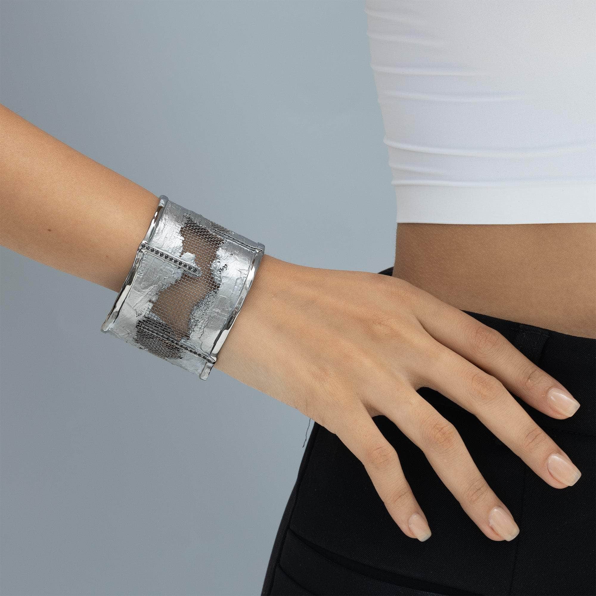 Zaurah Spinel Bangle