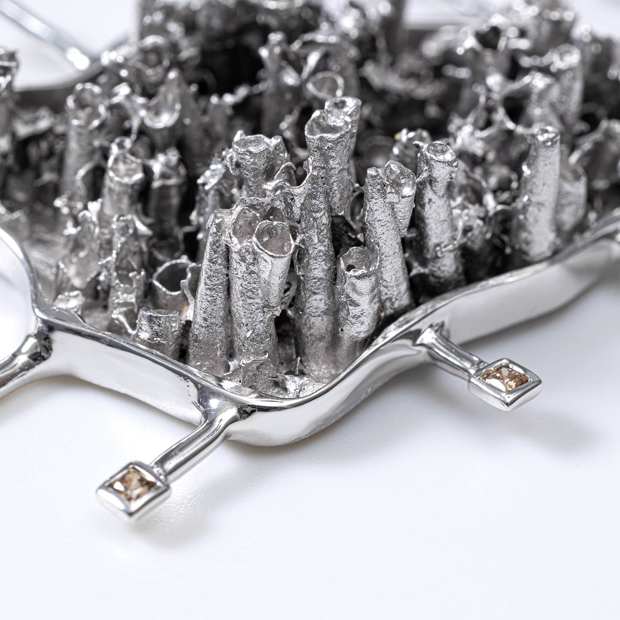 Chiselon Singular Edition Silver Necklace with Blue Sapphire & Fancy Diamonds