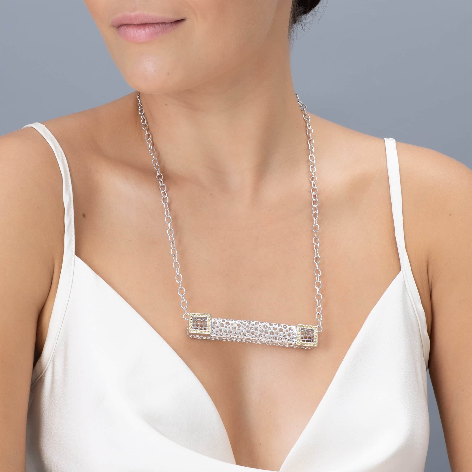 Kore Singular Edition Silver Necklace with Yellow Sapphires