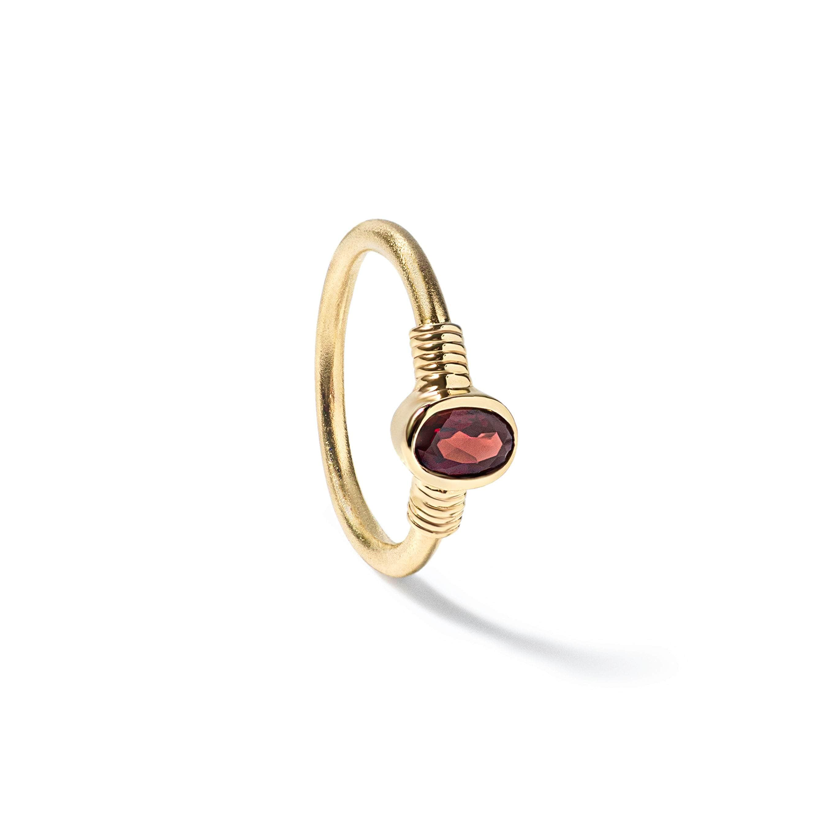 Edor Garnet Ring (Gold 18K) GERMAN KABIRSKI