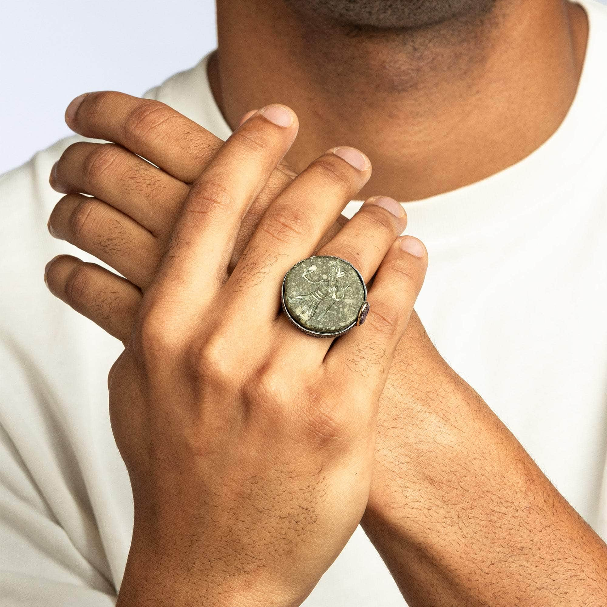 Nisa Genuine Sasanian Intaglio Signet Ring in 925 Silver with Raw Spinel in 9K Gold