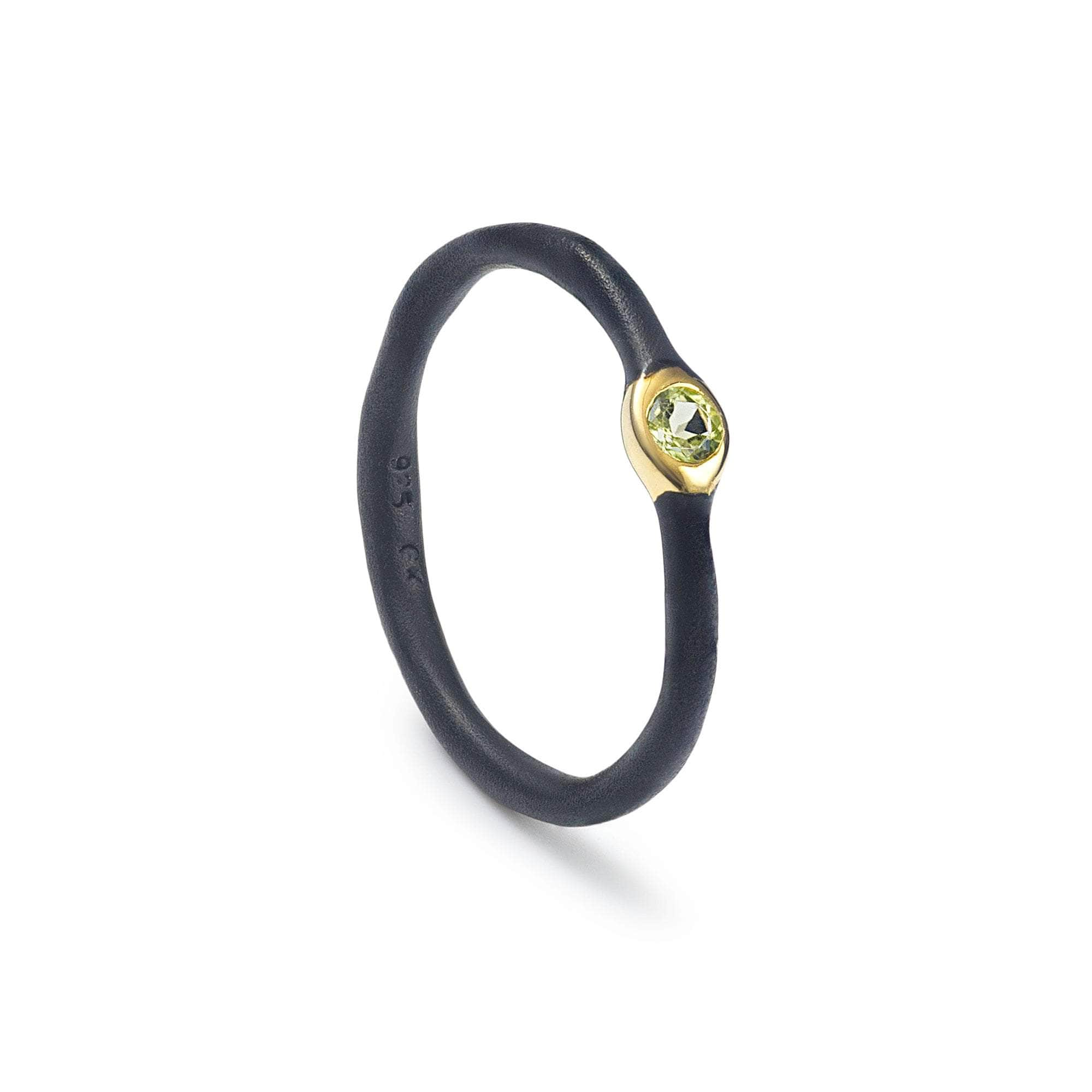 Haru Peridot Ring GERMAN KABIRSKI