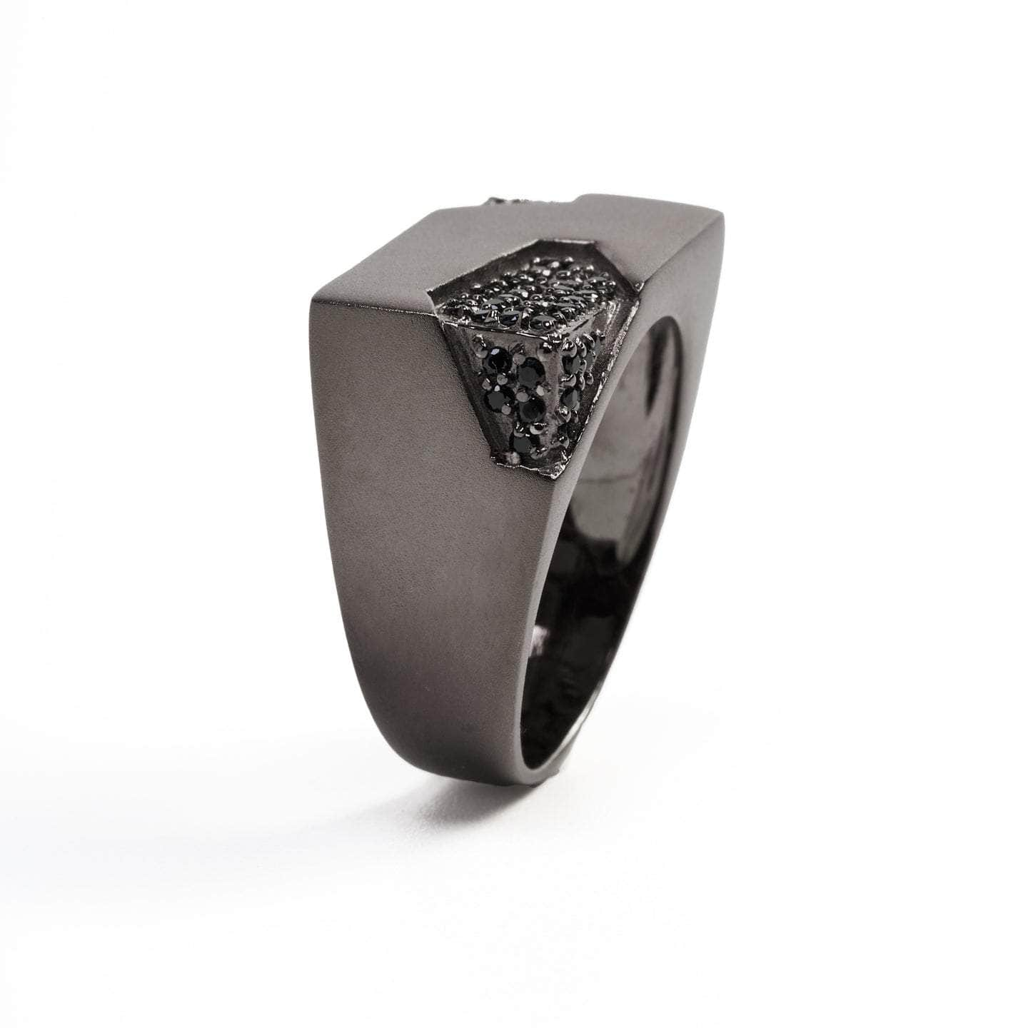 Jain Black Spinel Ring GERMAN KABIRSKI