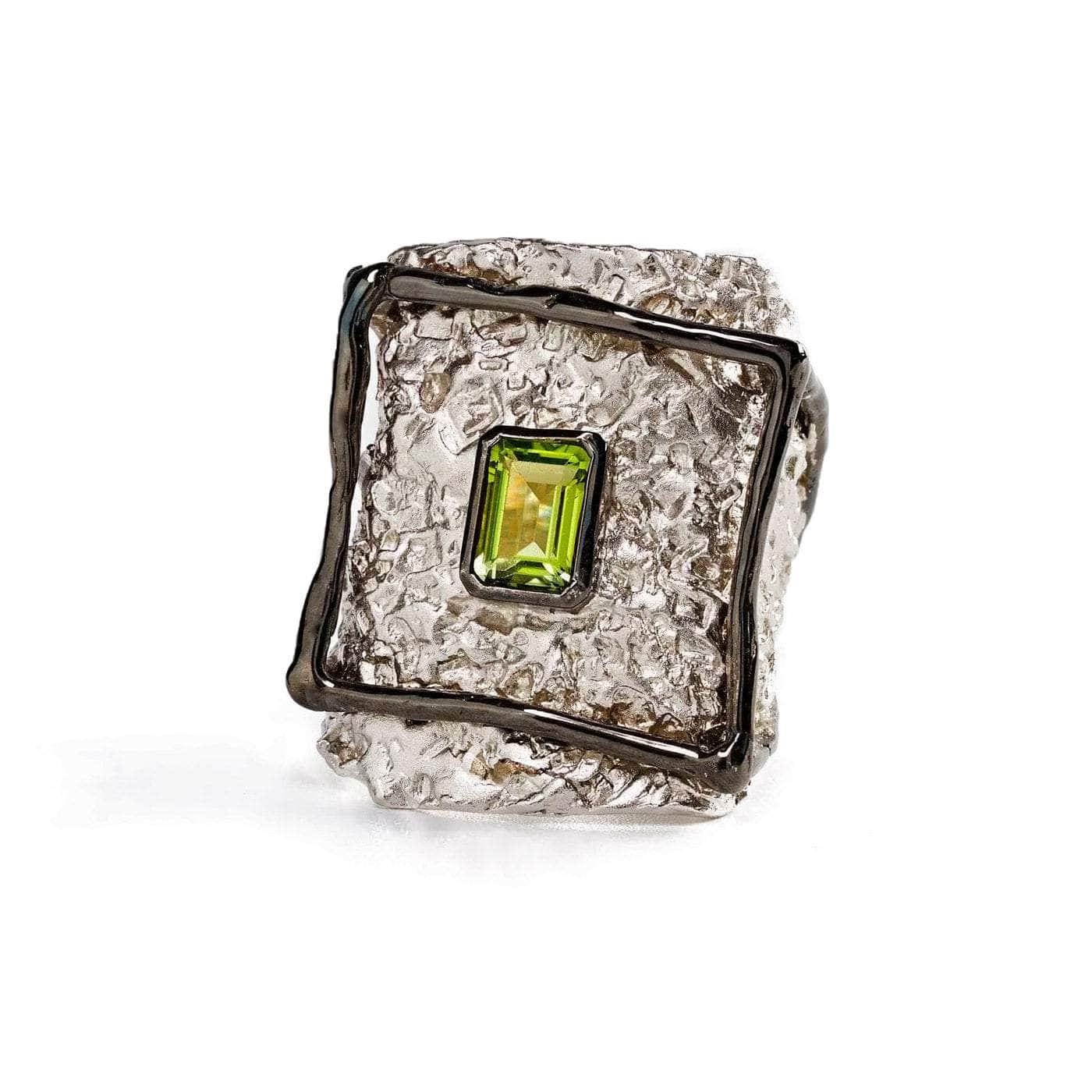 Invidia Peridot Ring GERMAN KABIRSKI