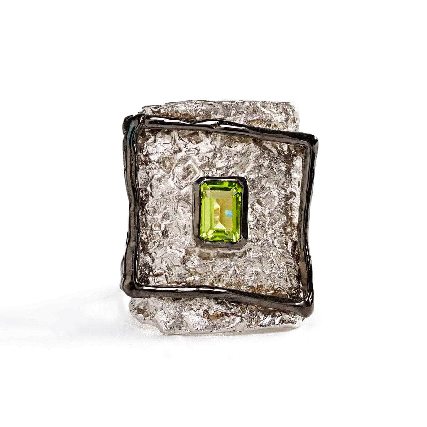 Invidia Peridot Ring GERMAN KABIRSKI