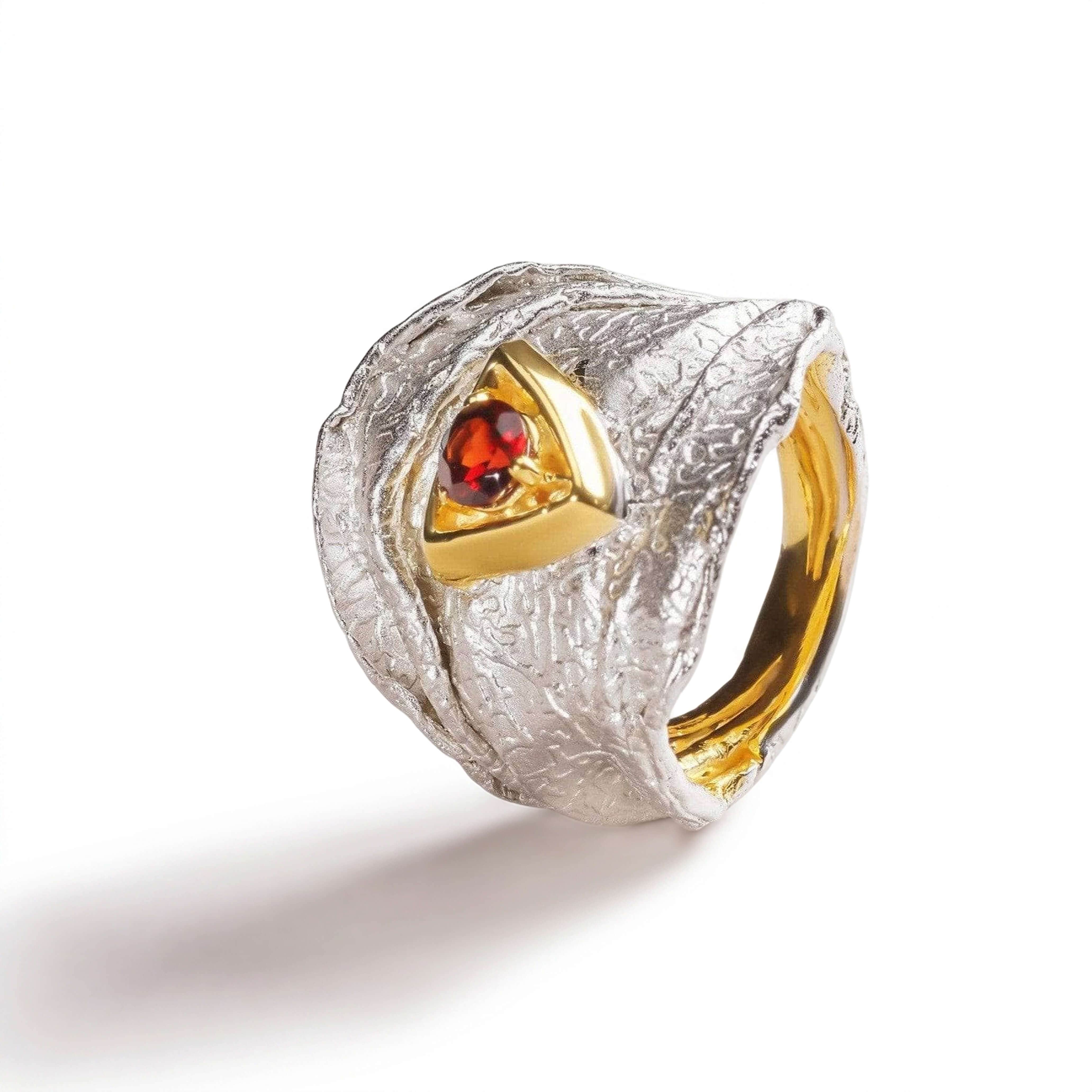 Nutisa Garnet Ring