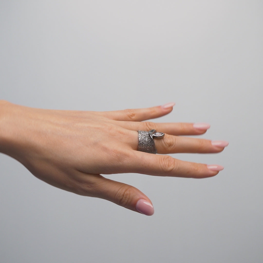 Eartha Blue Topaz Ring