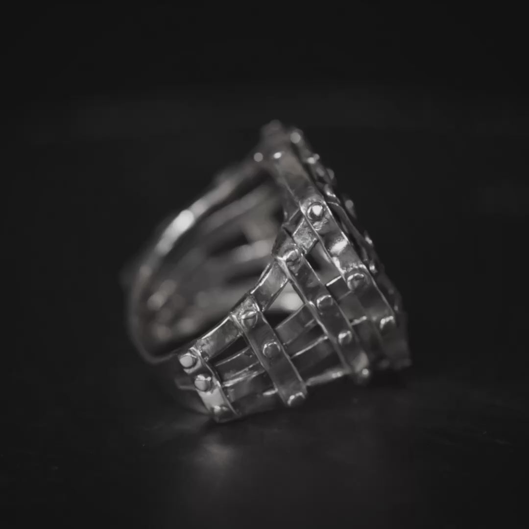 Plumetis Oxidized 925 Silver Ring with Woven Straw-Like Texture