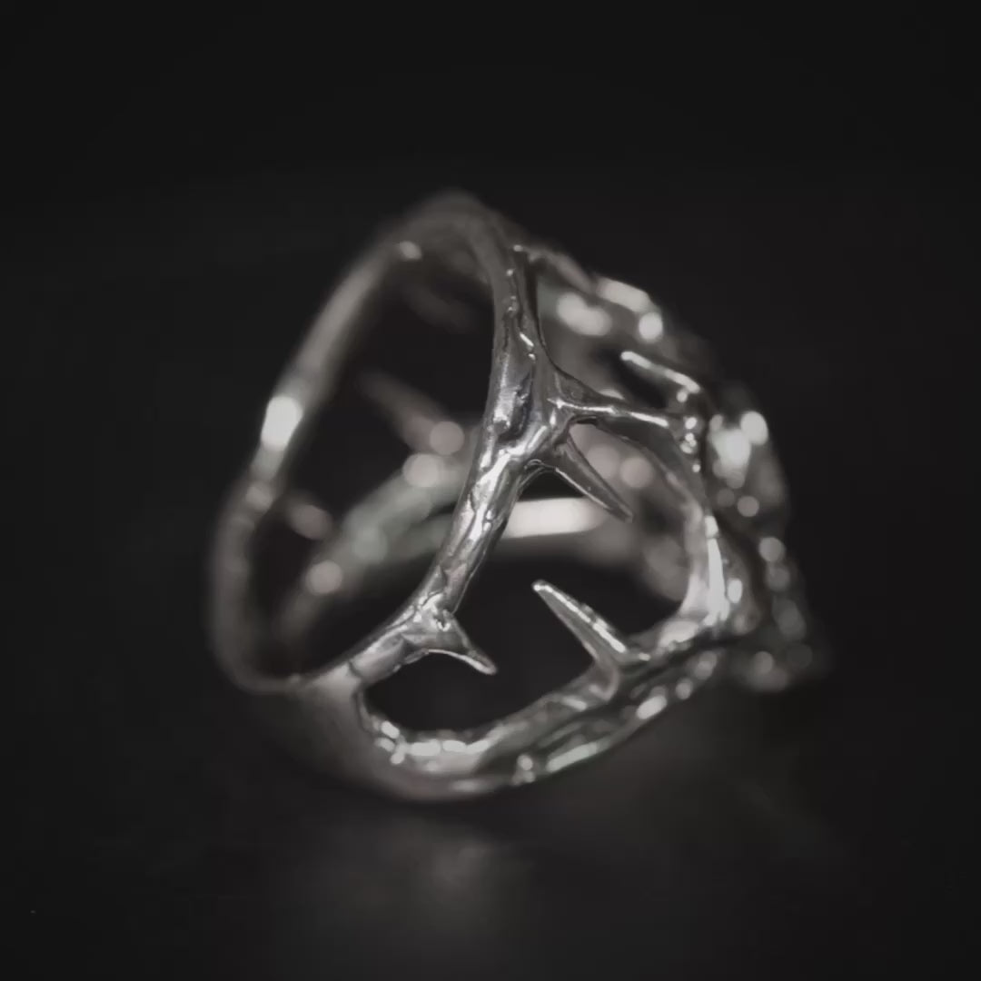 Abime Oxidized 925 Silver Openwork Skull Ring