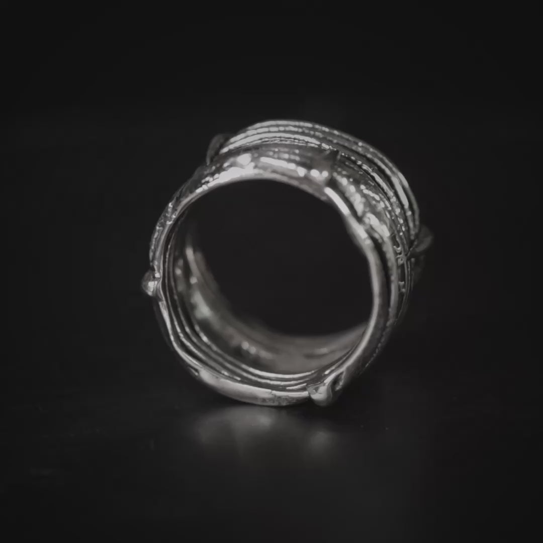 Taffeta Oxidized 925 Silver Edgy Design Ring with Wrinkled and Clawed Texture