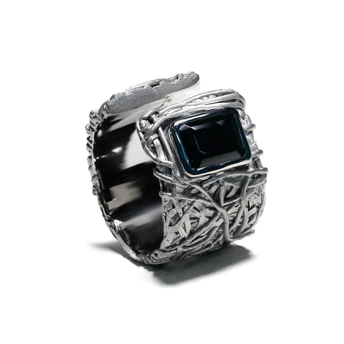 Regin Black Onyx Ring GERMAN KABIRSKI