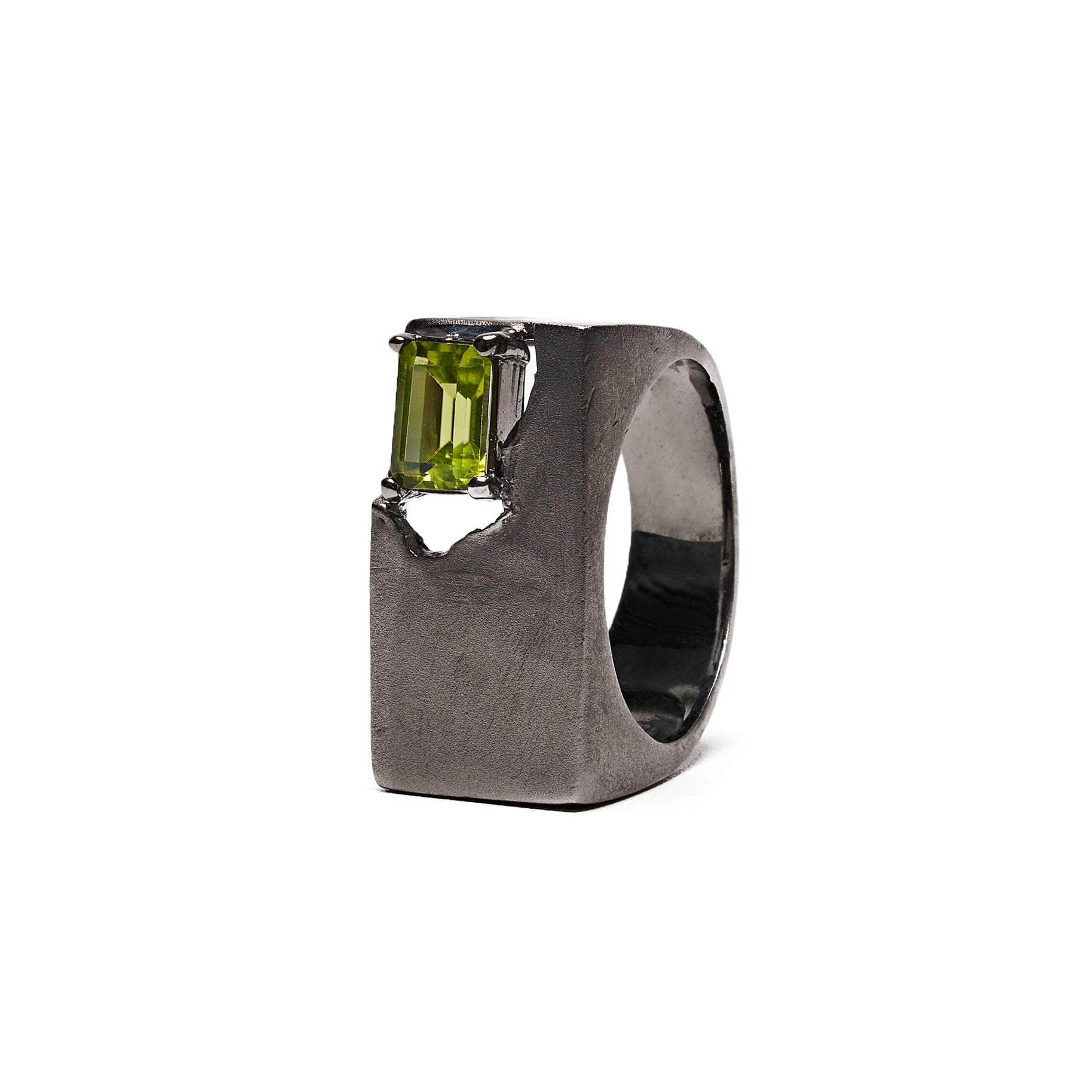 Reima Peridot Ring GERMAN KABIRSKI