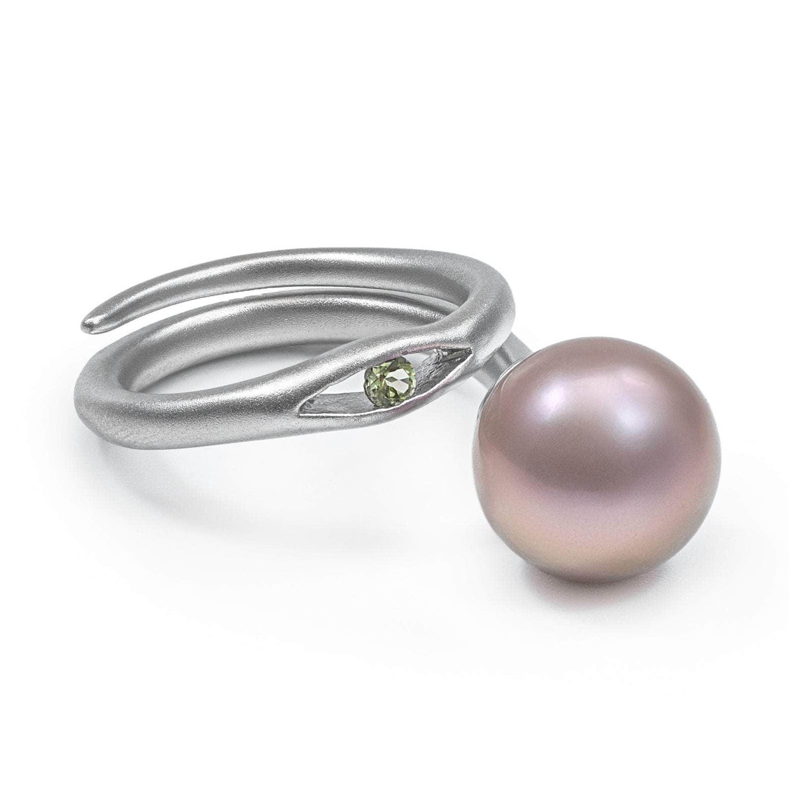Roxe Purple Pearl and Peridot Ring (White Rhodium) GERMAN KABIRSKI