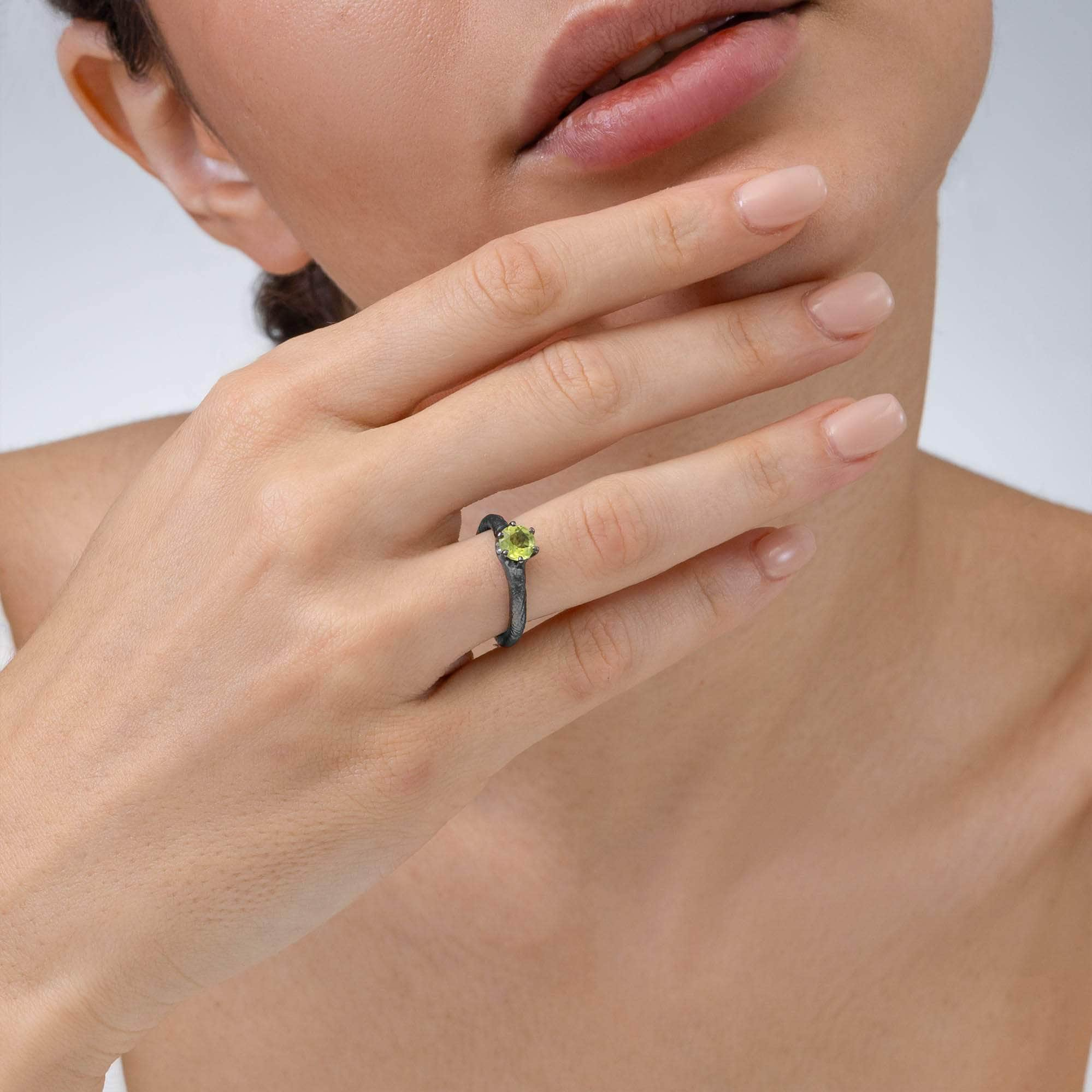 Shobu Peridot Ring GERMAN KABIRSKI