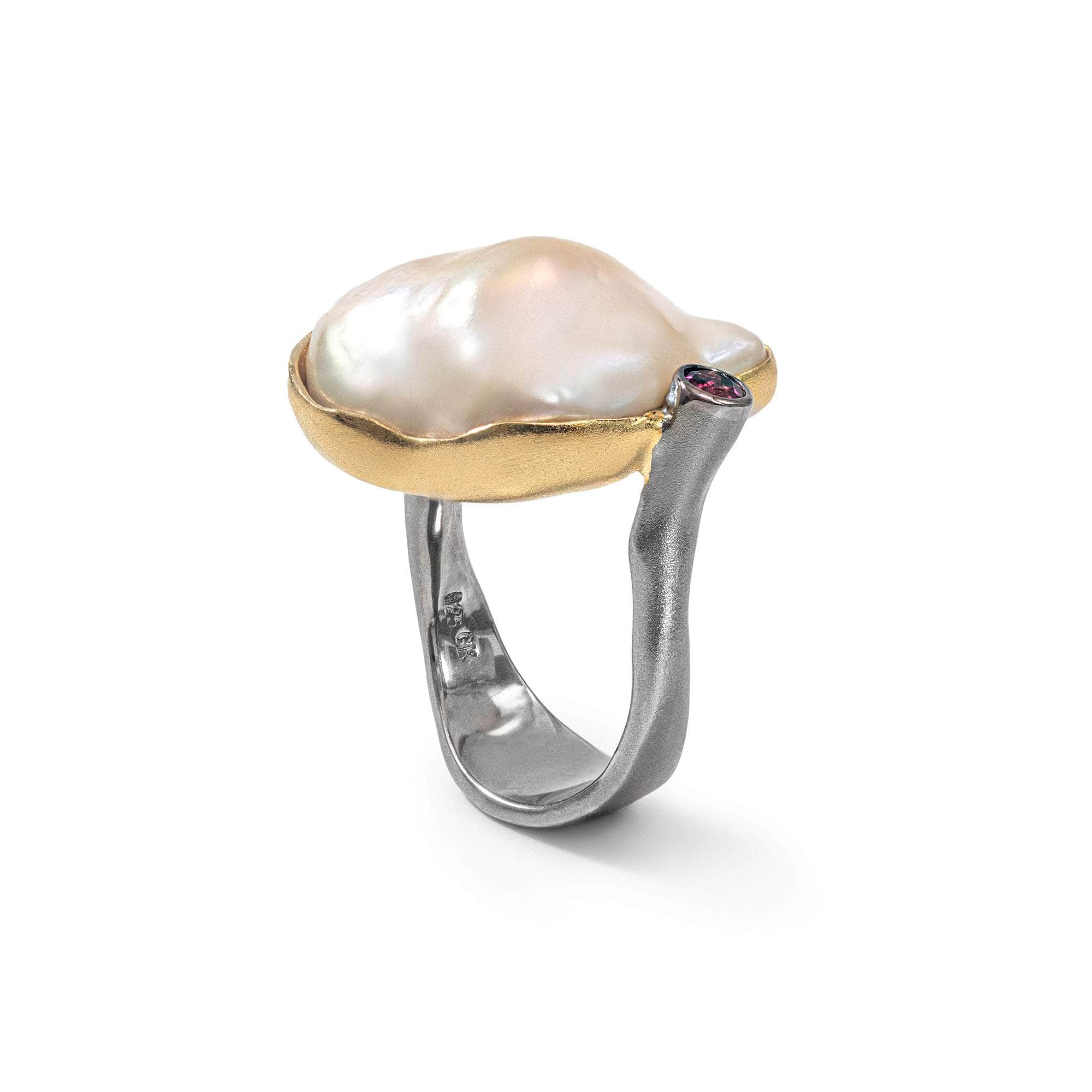 Tensenn Baroque Pearl and Rhodolite Ring (Black Ruthenium, Gold 18K) GERMAN KABIRSKI