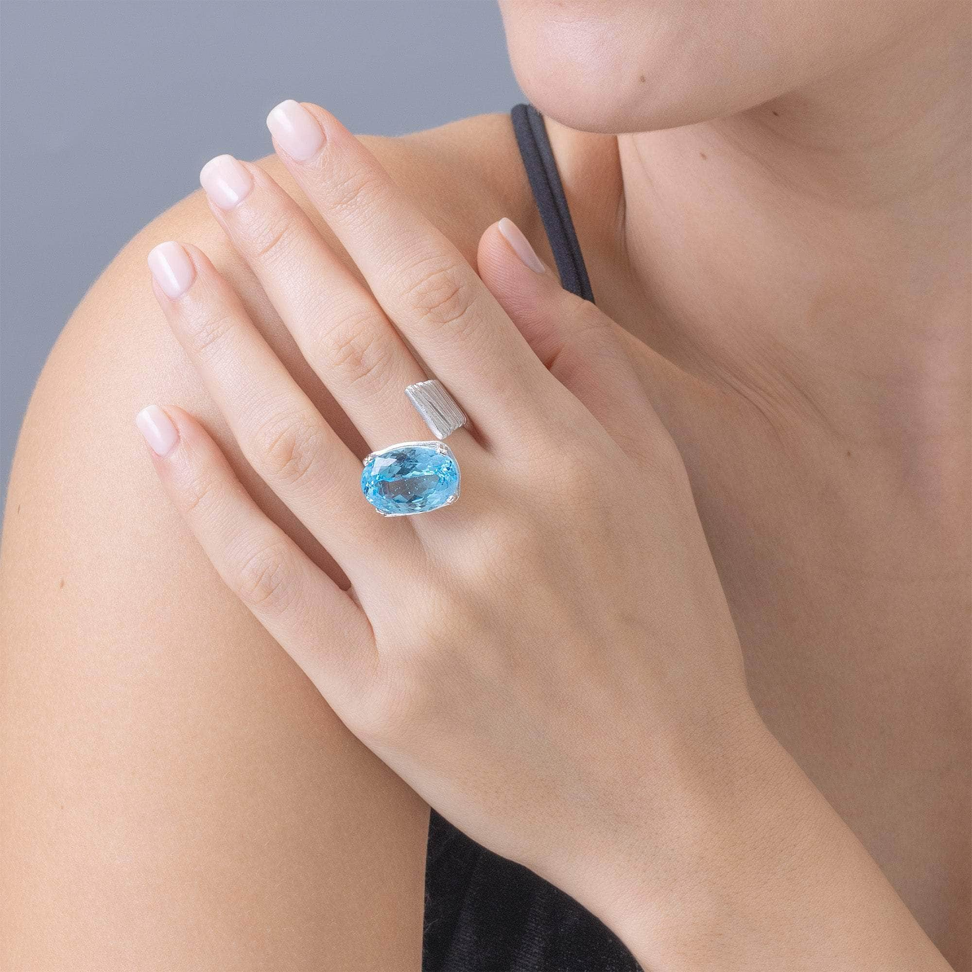 Velis 925 Silver Open Ring with Natural Oval-cut Blue Topaz