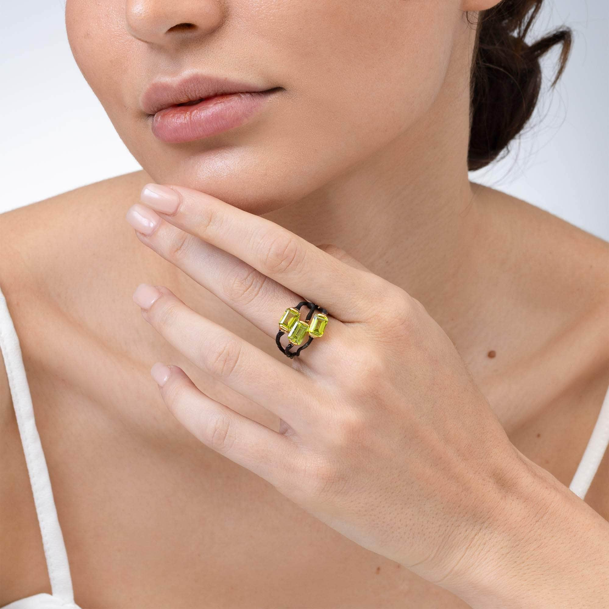 Ver Peridot Ring GERMAN KABIRSKI